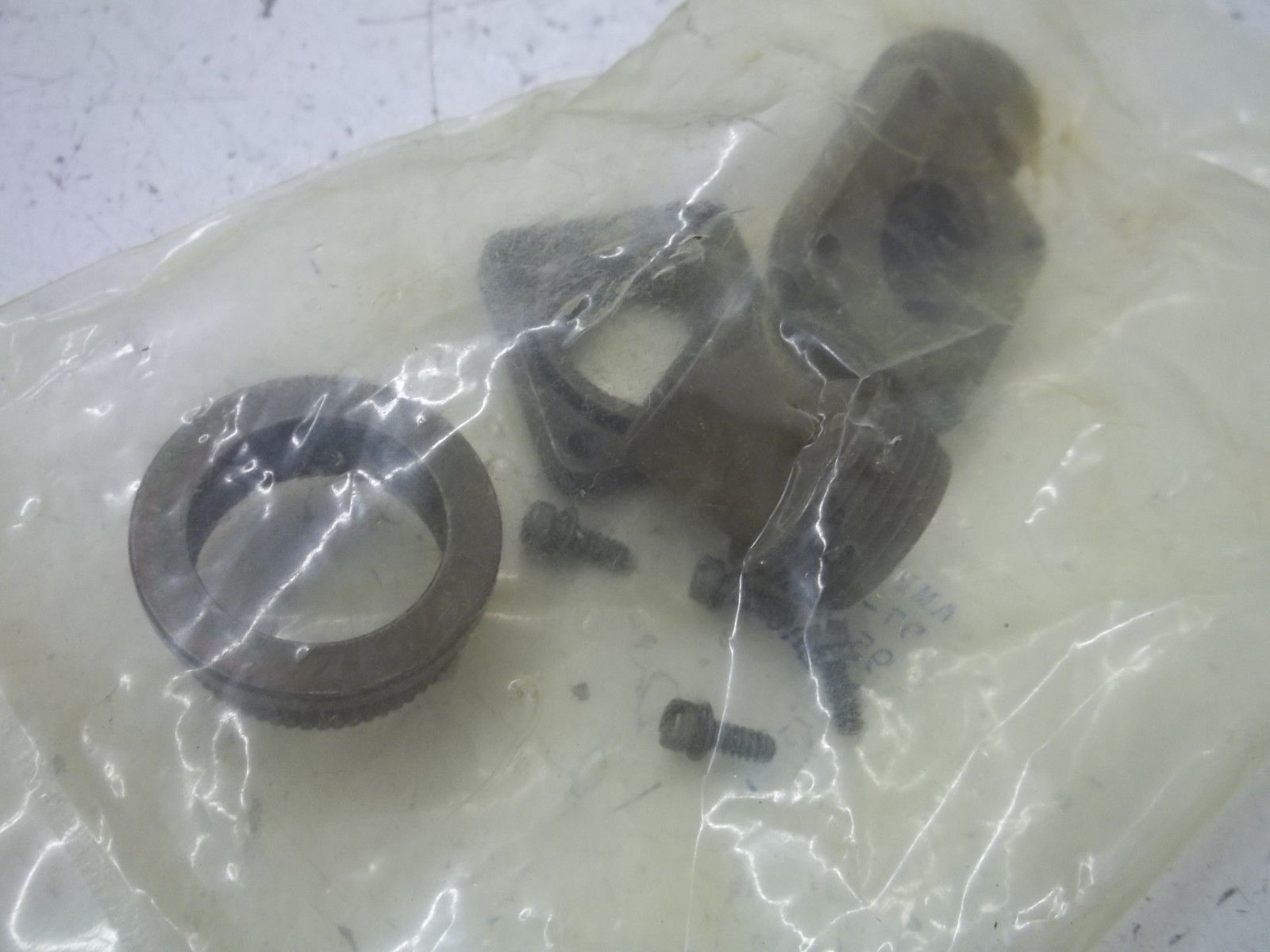 AMPHENOL 97-3108A-14S CONNECTOR NSMP