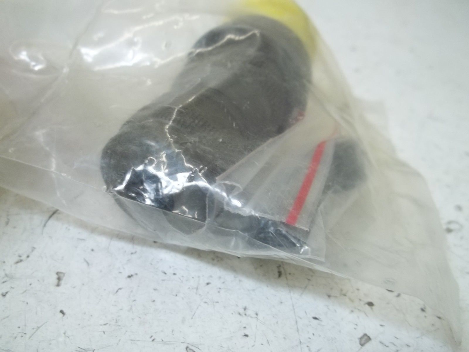 AMPHETRONIC MS3106-PHM-11-16S-1S CONNECTOR NSMP