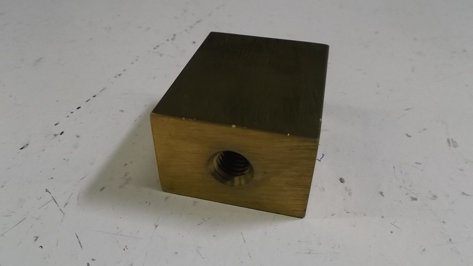 ANCHOR, H FOLD ADJUSTING SCREW A222-590 NSNP