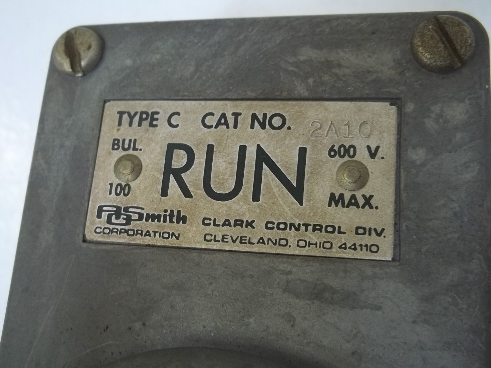 AOSMITH CORPORATION 2A10 PUSHBUTTON UNMP