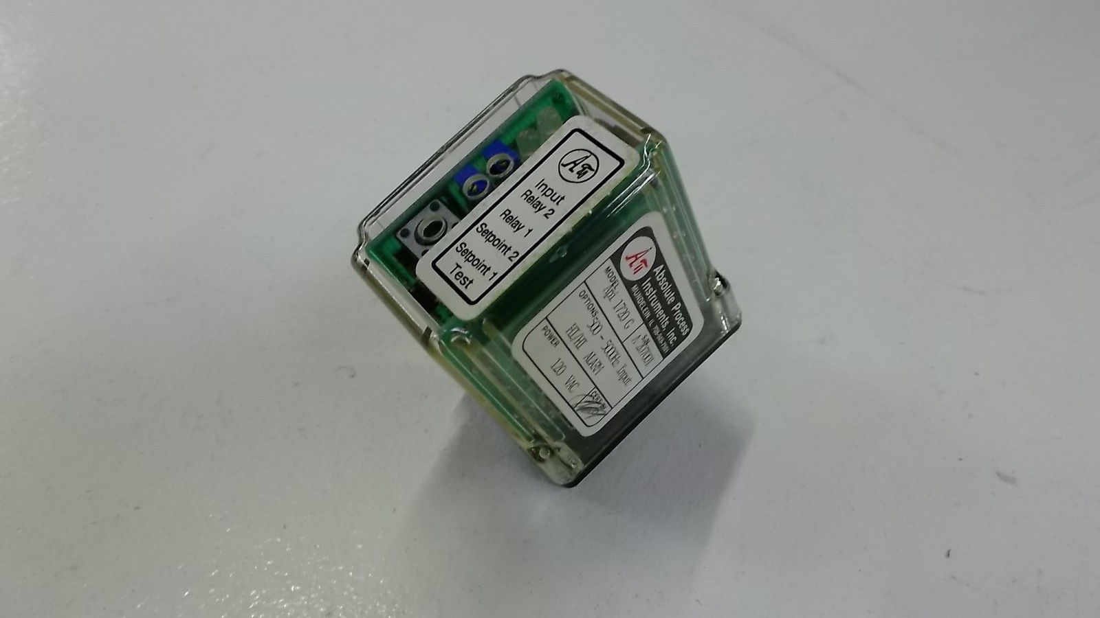 API Api 1720 G 120VAC TRANSMITTER UNMP