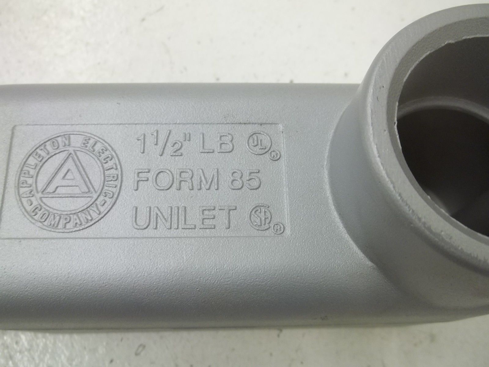 APPLETON LB150T-A 1-1/2" ALUMINUM FORM 85 UNILETS NSMP