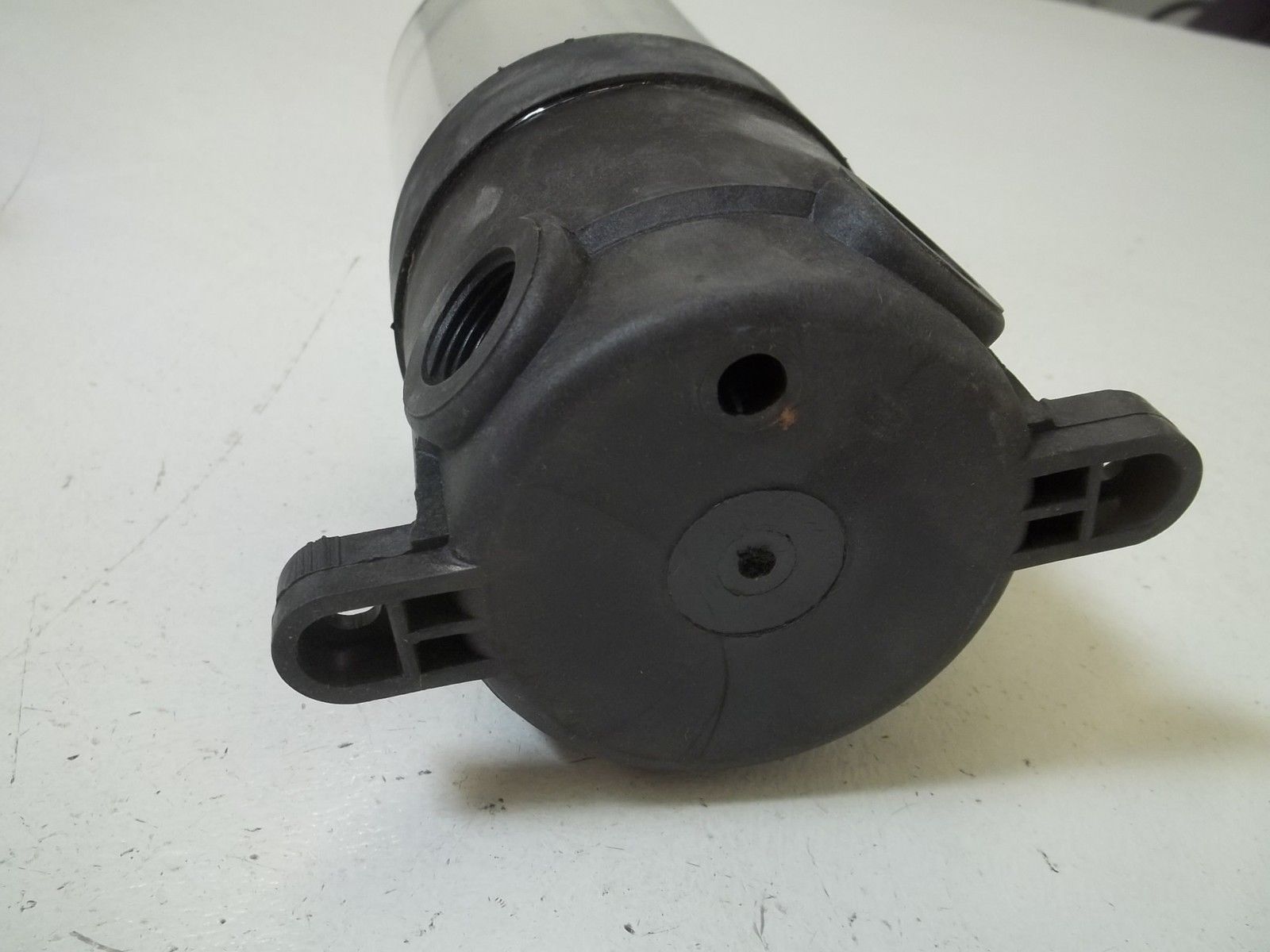 APPLETON PVI155W TWO MOUNTING HOLE DIA BOLTUNMP