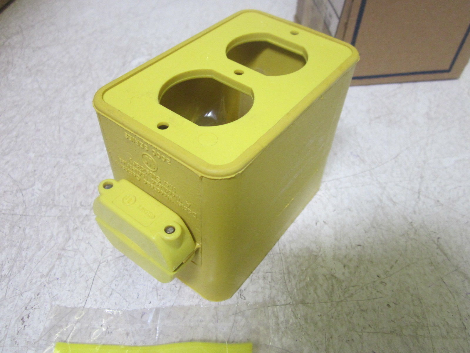 APPLETON REPPB POWER OUTLET BOX NSMP