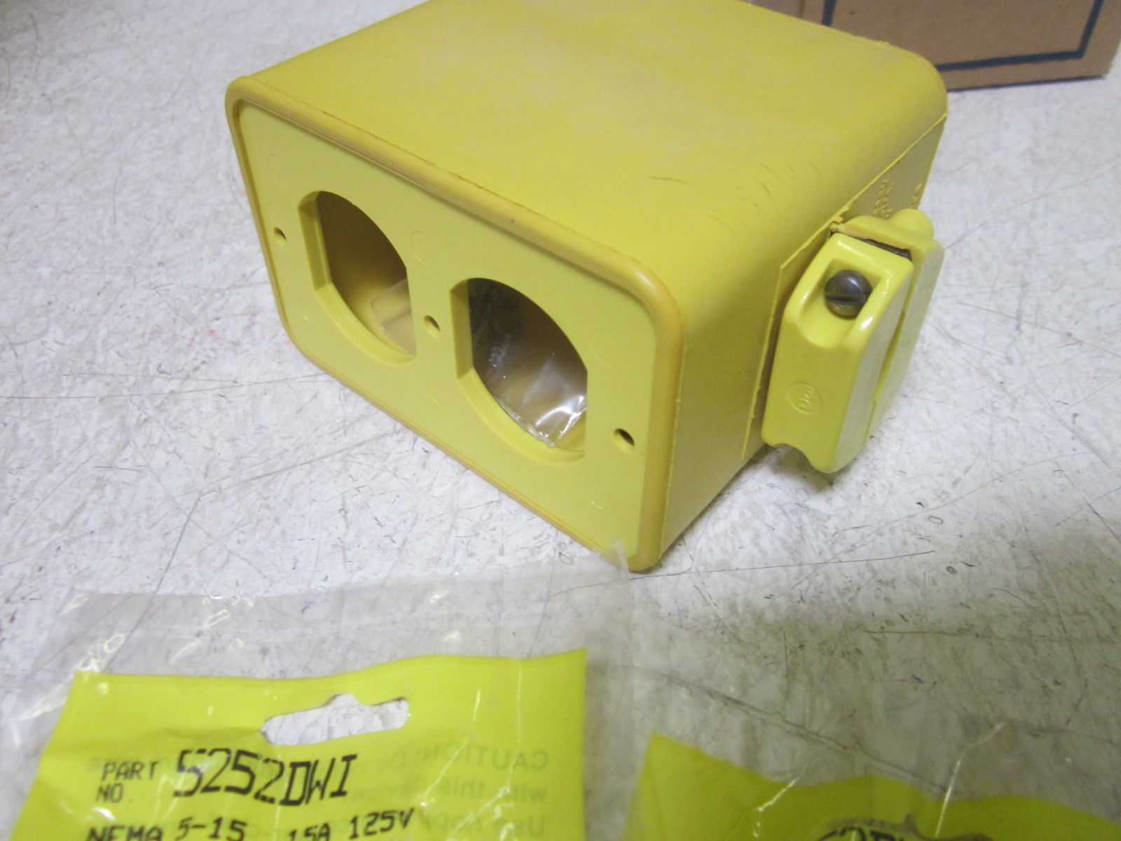 APPLETON REPPB POWER OUTLET BOX NSMP