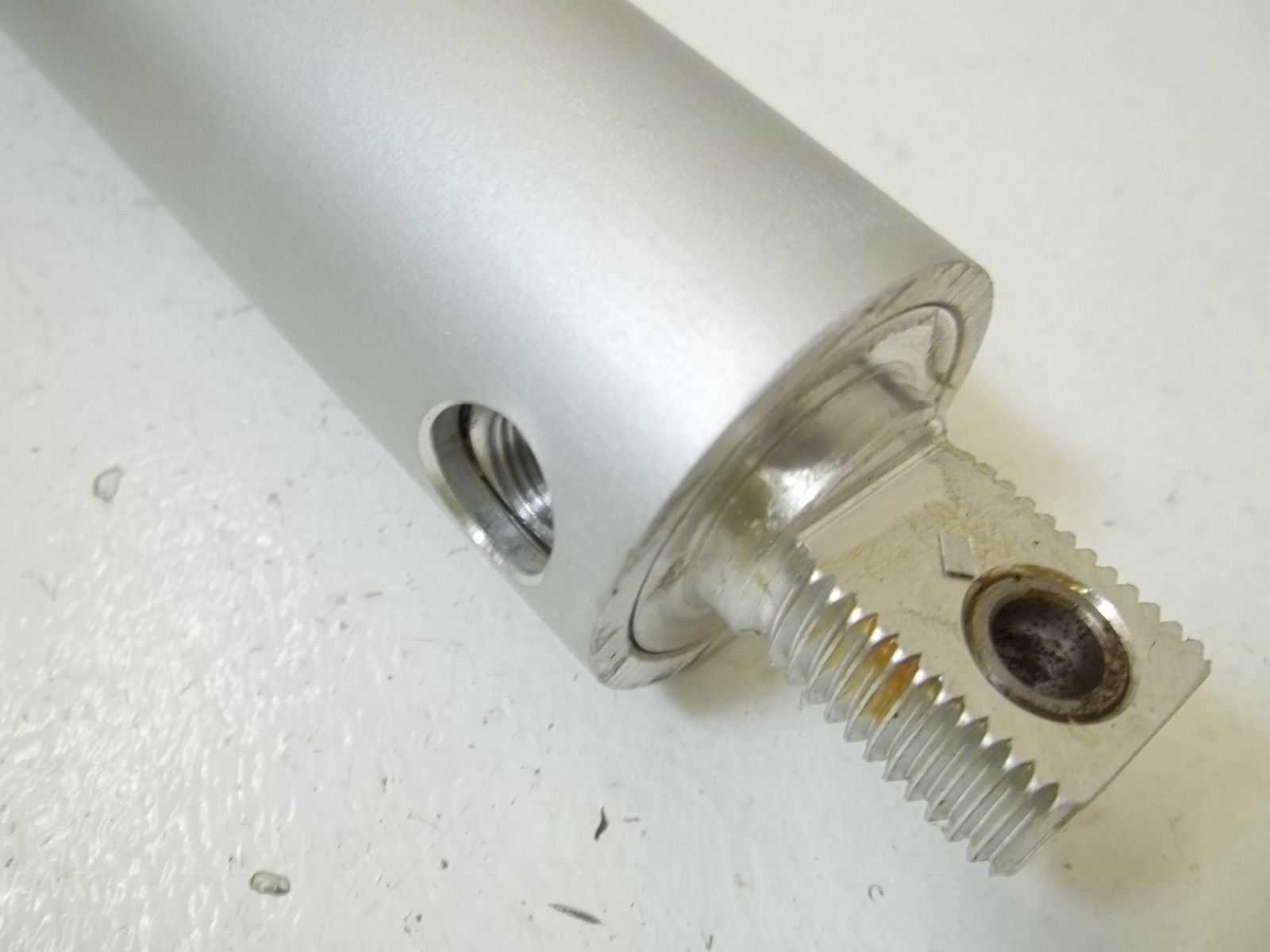 ARO 2318-1089-120 PNEUMATIC CYLINDER UNMP