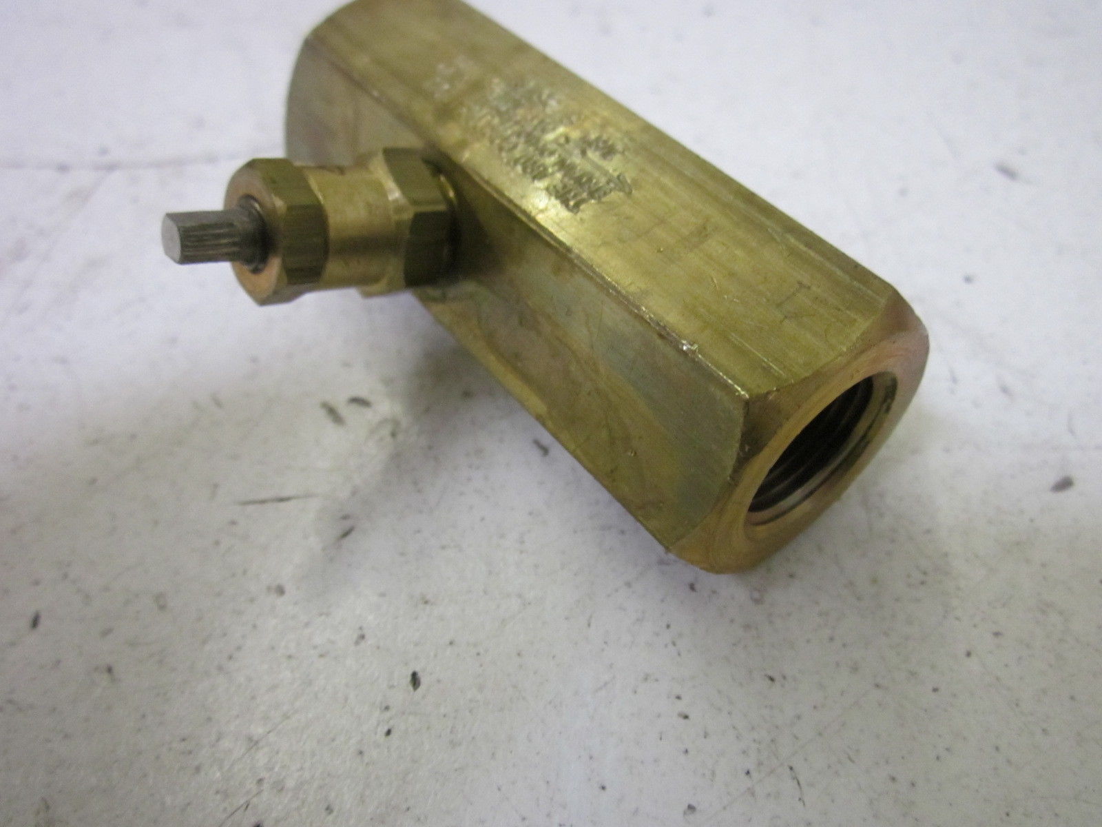 ARO 3/8 F25B UNMP