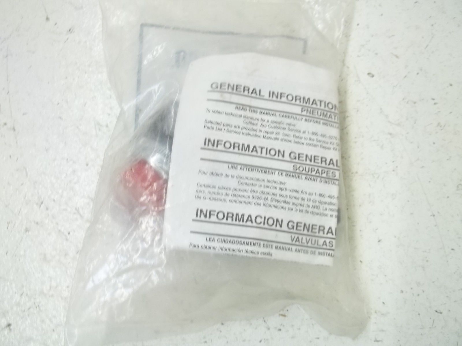 ARO M252HS-11-G PNEUMATIC  VALVE NSNP IN A FACTOR BAG