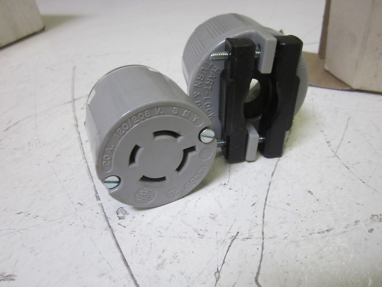 ARROW HART 6444 LOCKING CONNECTOR 20A 120/208V  NSMP