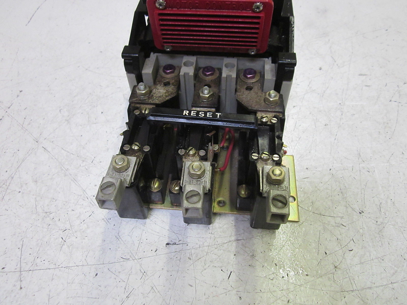 ARROW HART AH32 332 U STARTER SIZE 3 UNMP