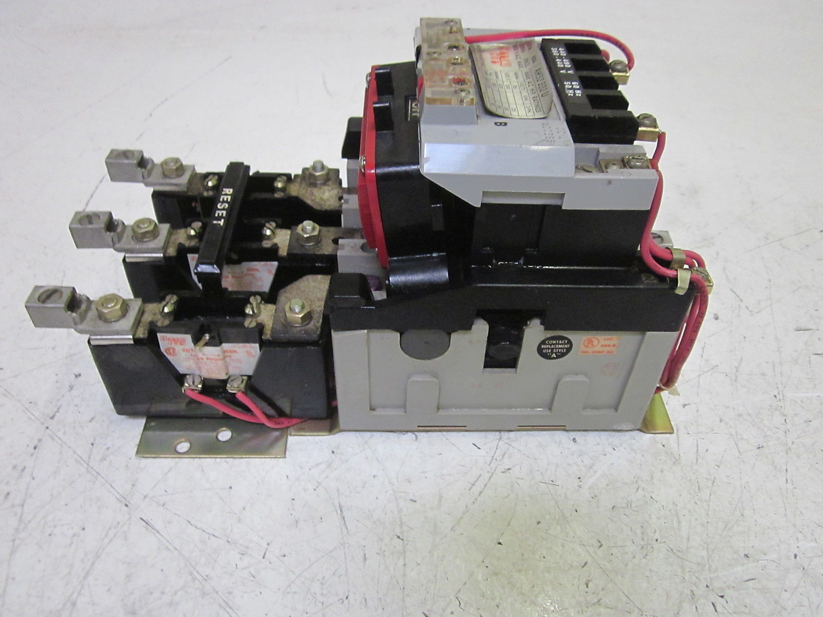 ARROW HART AH32 332 U STARTER SIZE 3 UNMP