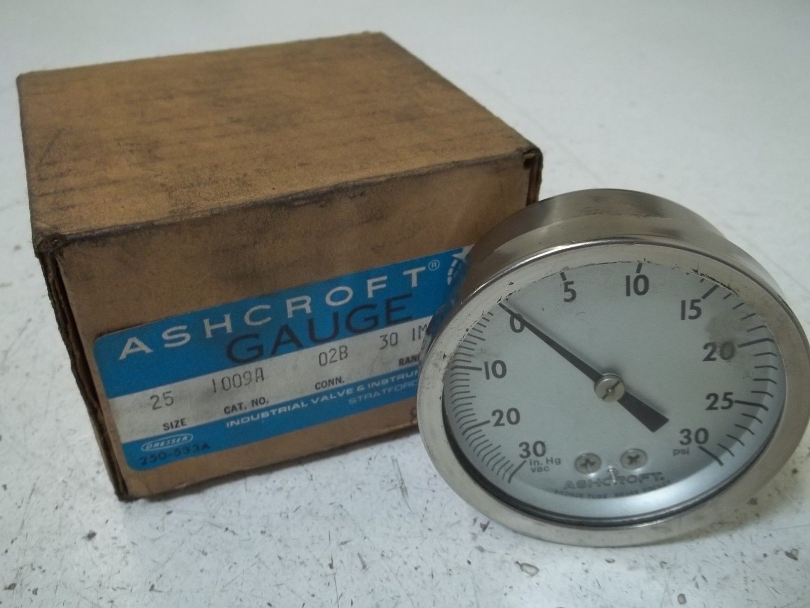 ASHCROFT 251009A02B-30IMV&30PSI PRESSURE GAUGE 30-0 IMV 0-30 PSI UNMP