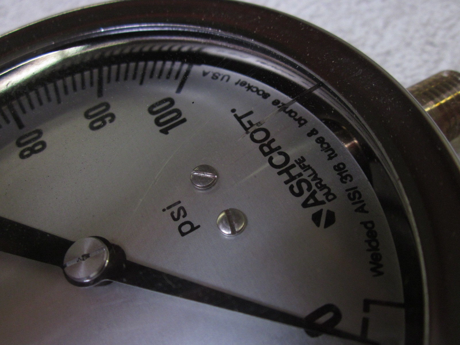 ASHCROFT 351009AW02LXCYLM-100# PRESSURE GAUGE 0-100 PSI(AS PICTURED)NSMP