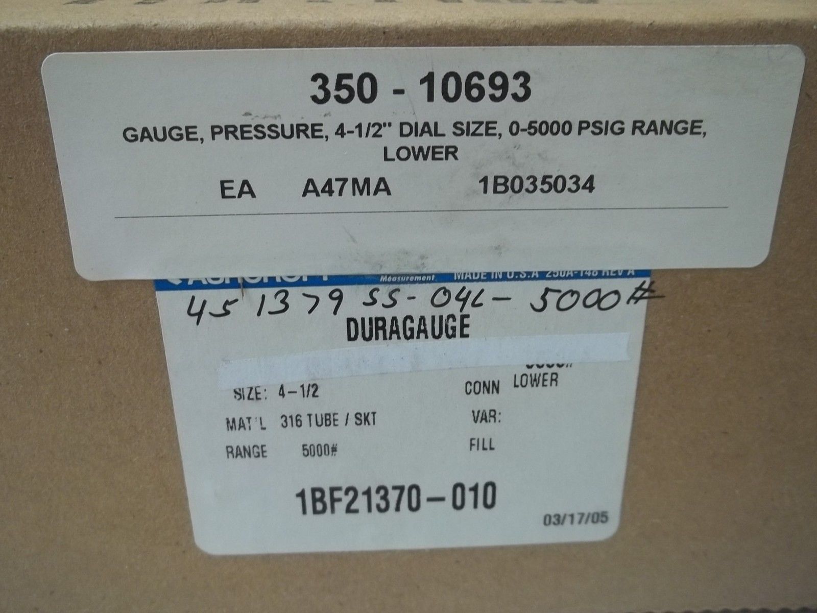 ASHCROFT 451379SS04L-5000# DURAGAUGE 0-5000 PSI NSMP