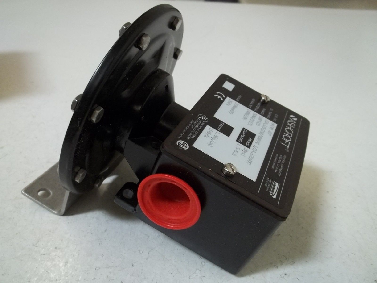 ASHCROFT B424BXBP 100" WC NSMP
