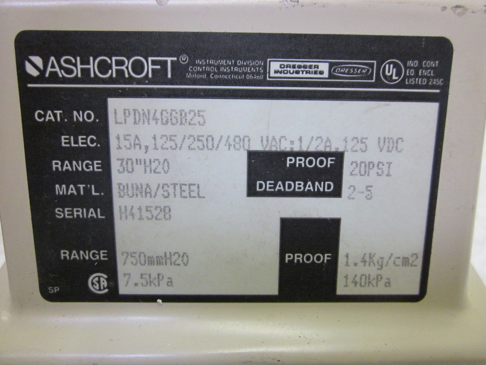 ASHCROFT LPDN4GGB25 15A PRESSURE SWITCH 125/250/480VAC UNMP