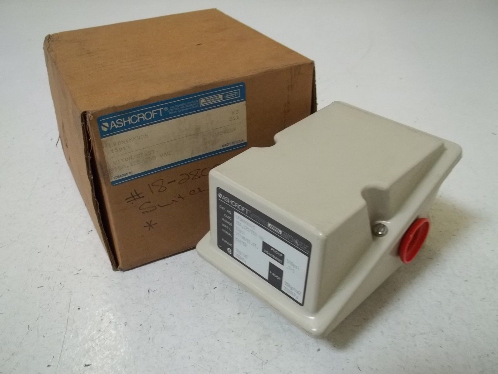 ASHCROFT LPDN4KKV25 PRESSURE SWITCH 15PSI NSMP