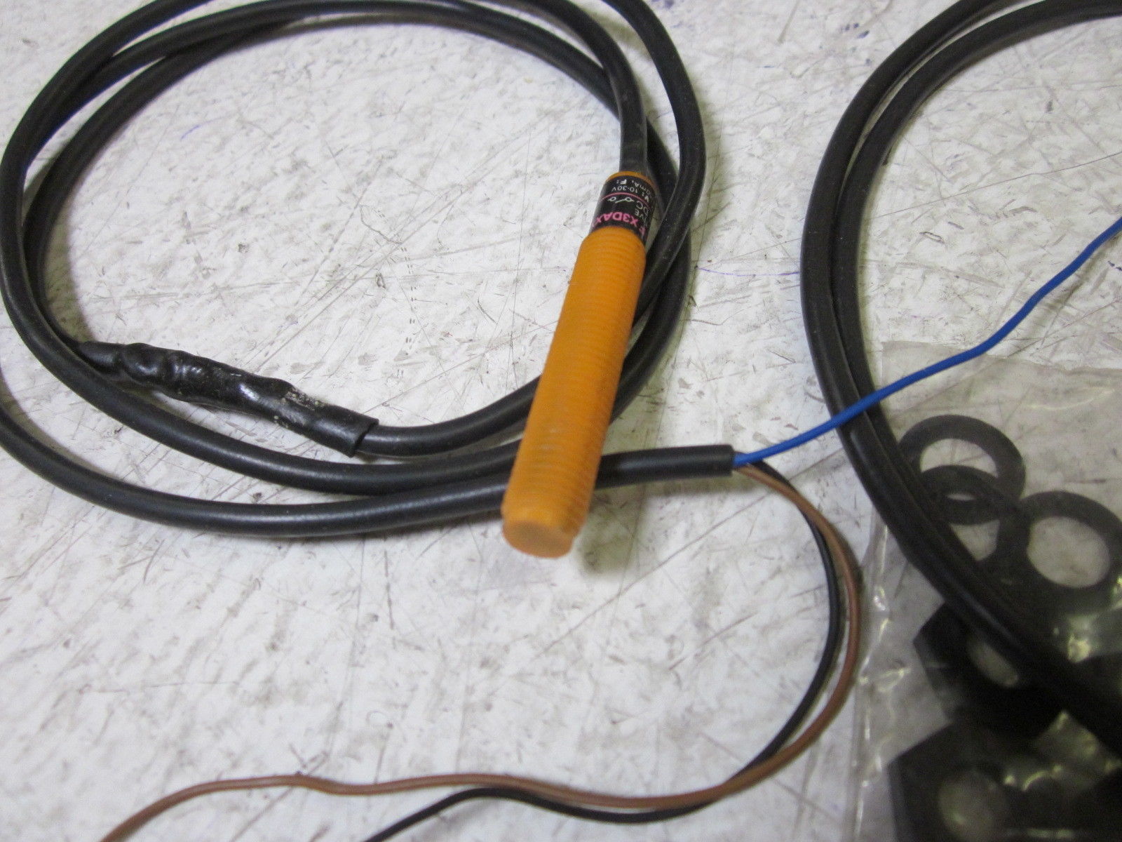 ATC 8033AL01FX3DAXX PROXIMITY SWITCH NSNP