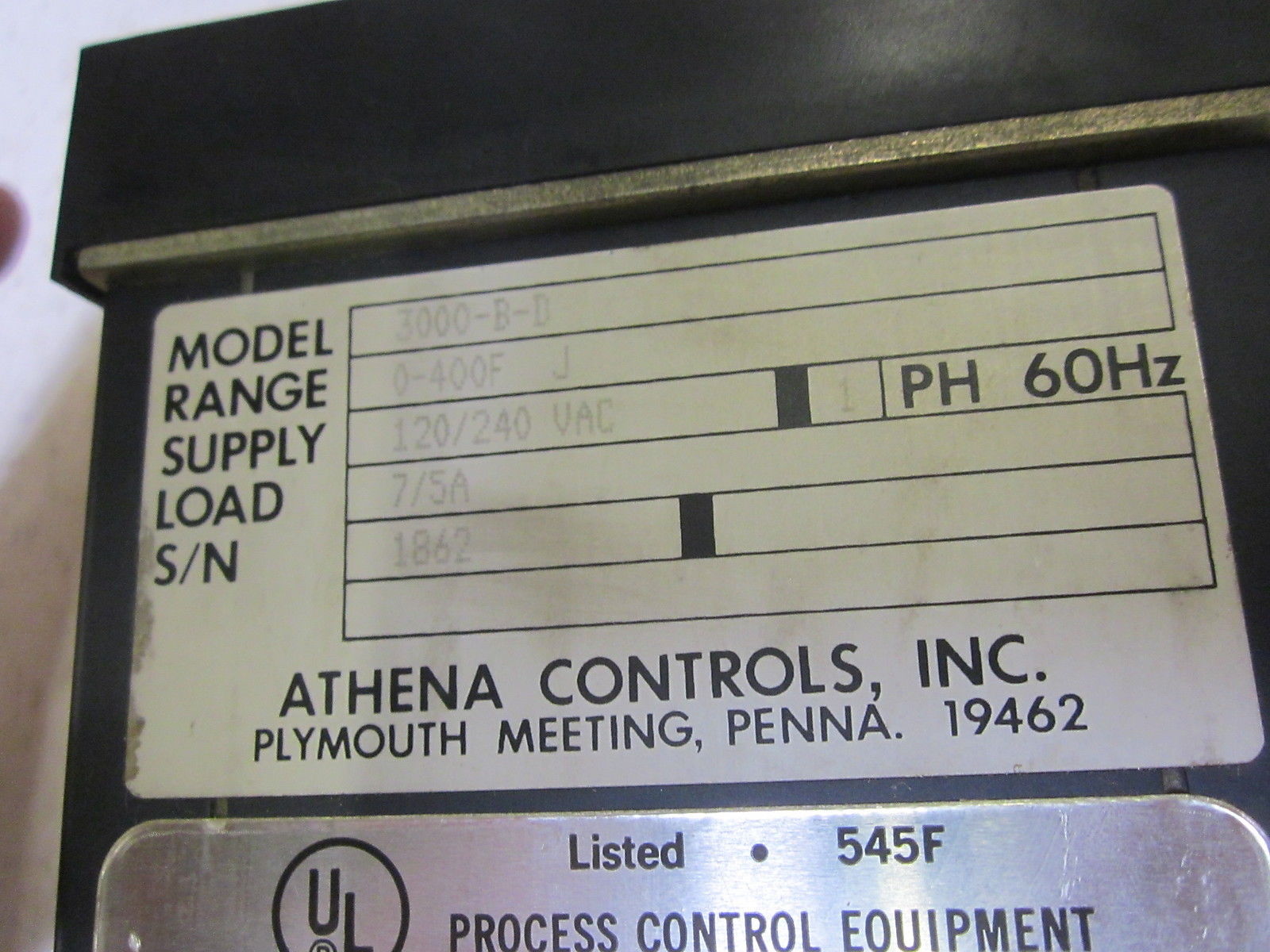 ATHENA CONTROLS 3000-B-D TEMPERATURE CONTROL 0-400 DEGREE F 120/240VAC UNMP