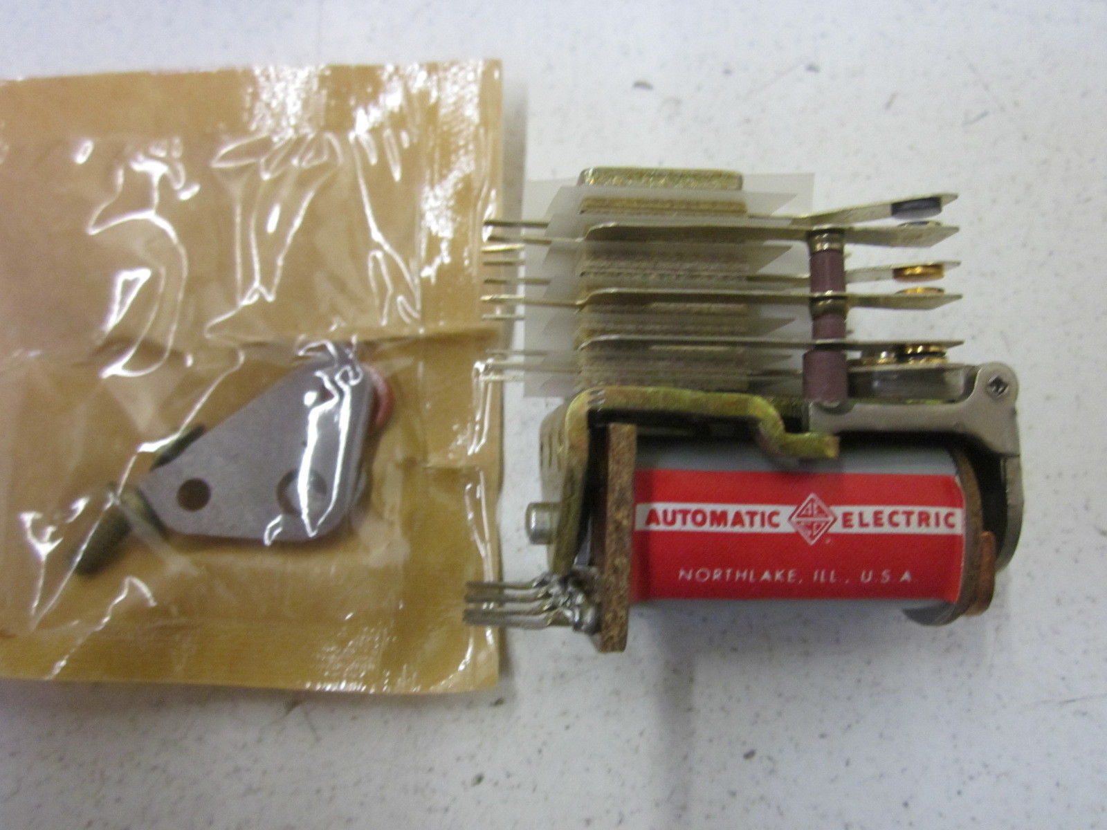 AUTOMATIC ELECTRIC PP-70113-38G *NEW IN BOX*
