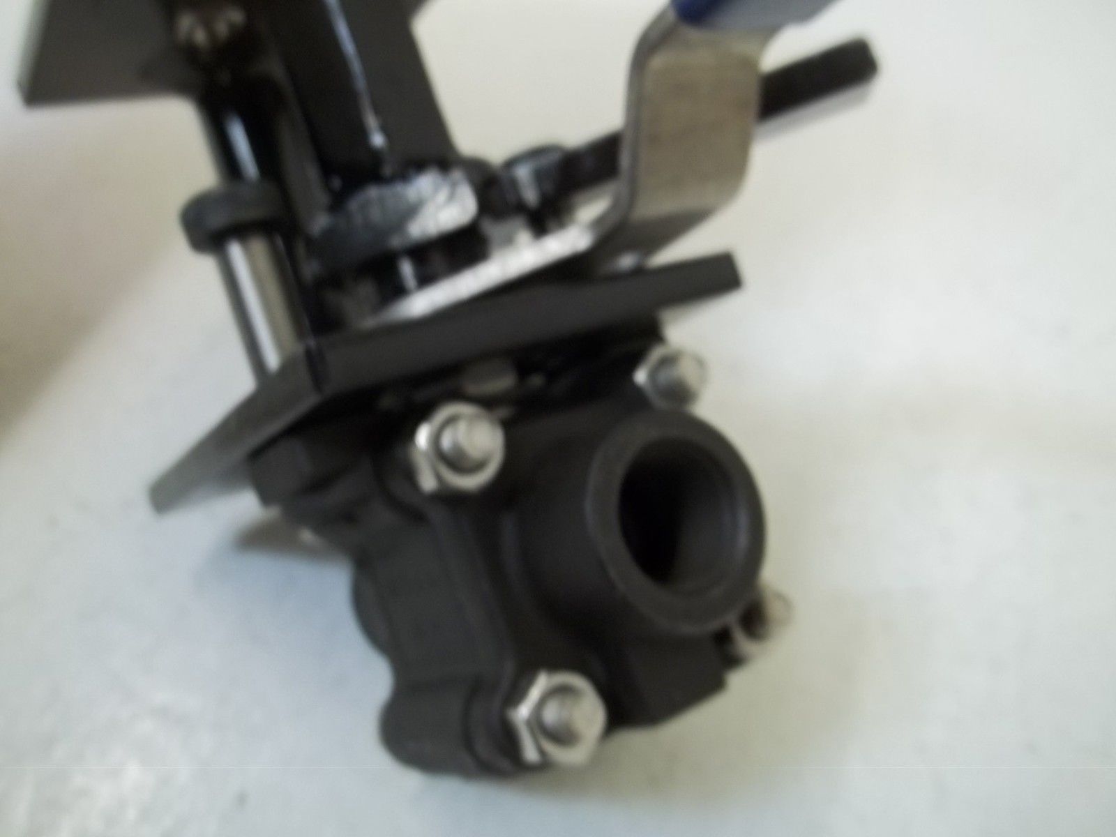 AVK CARBON-BOND, INC. 4816A6FLLT039165003NSMP