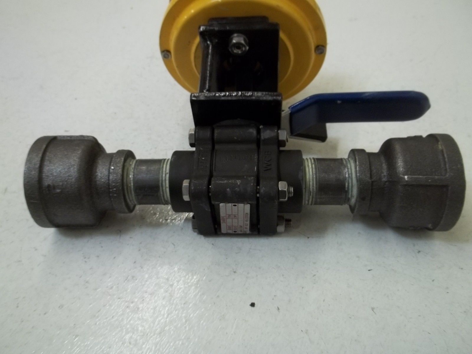 AVK CARBON-BOND, INC. 4816A6FLLT059165007 AUTOMATED VALVE MOUNTING KITUNMP
