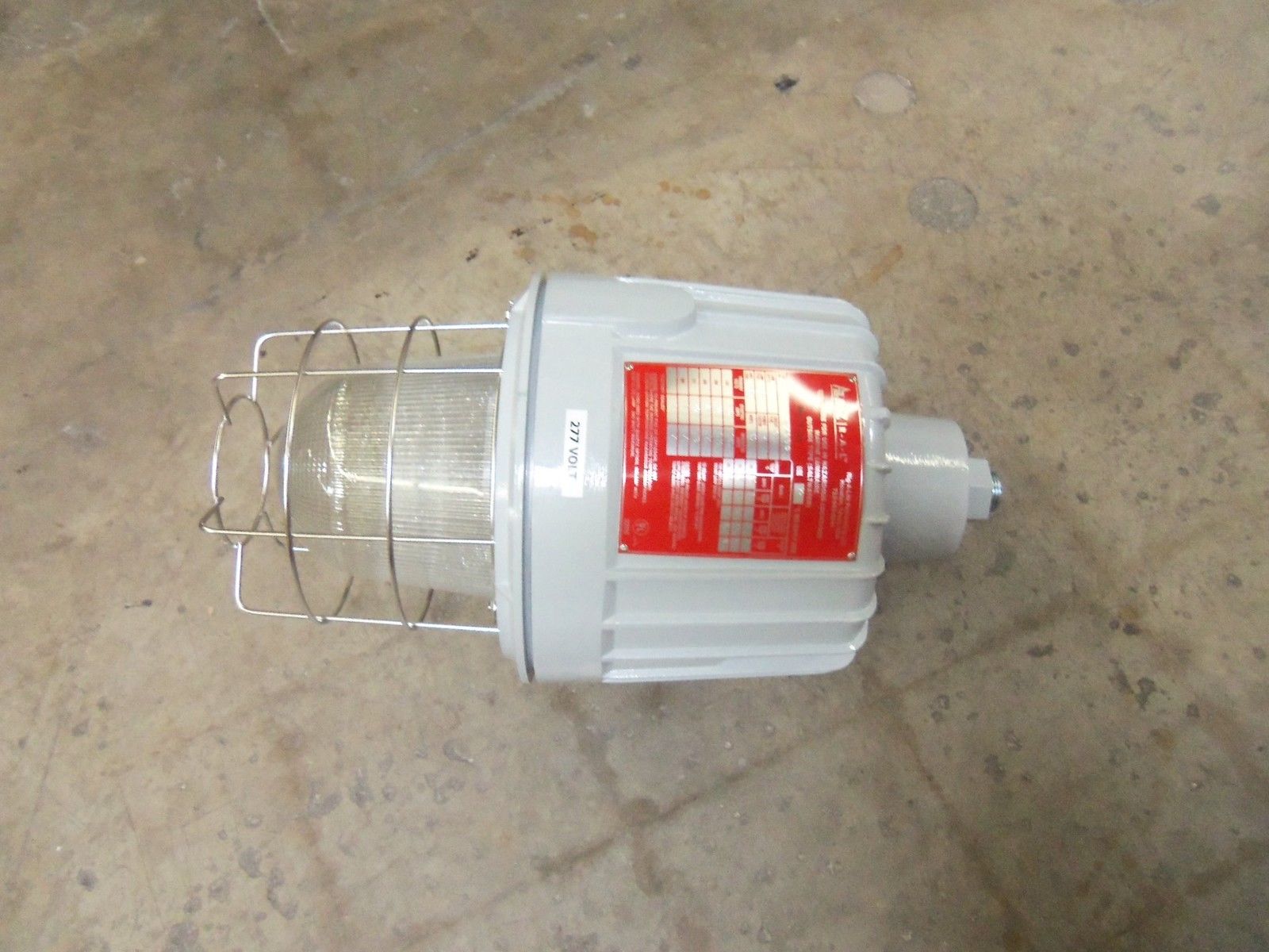AZZ SXP17H04GGP LIGHT FIXTURE NSMP