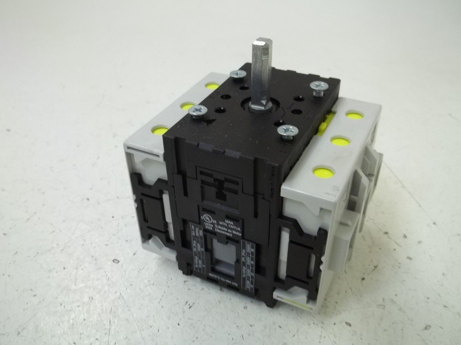BACO 222 169 SWITCH DISCONNECTOR (AS PICTURED MISSING HANDLE) NSMP
