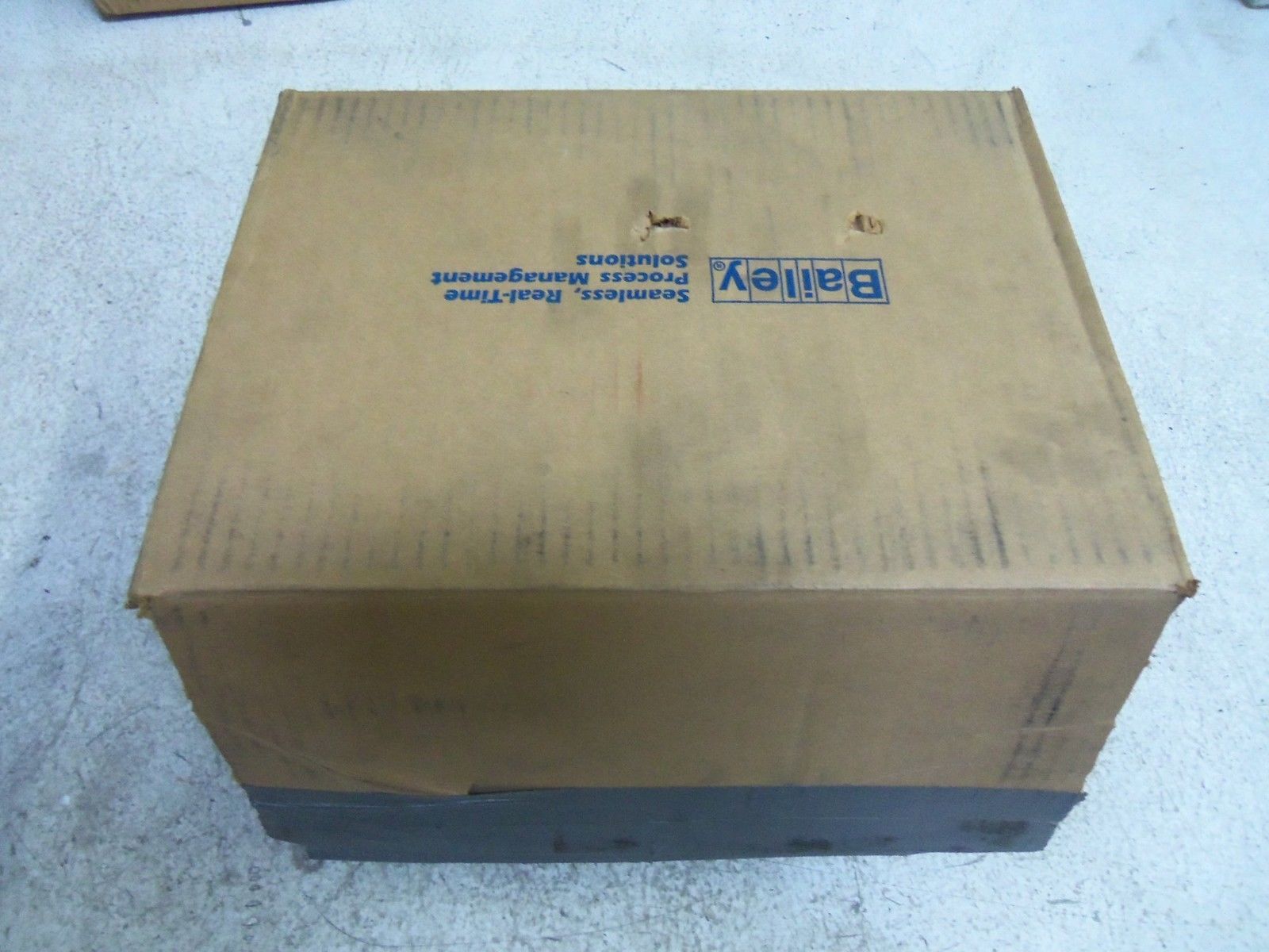 BAILEY AP732100 VALVE POSITION *NEW IN BOX*