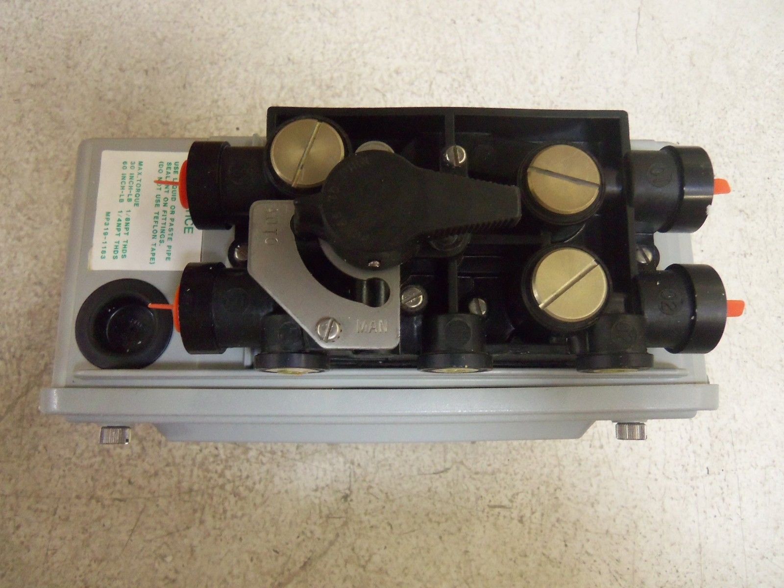 BAILEY AP732100 VALVE POSITION *NEW IN BOX*