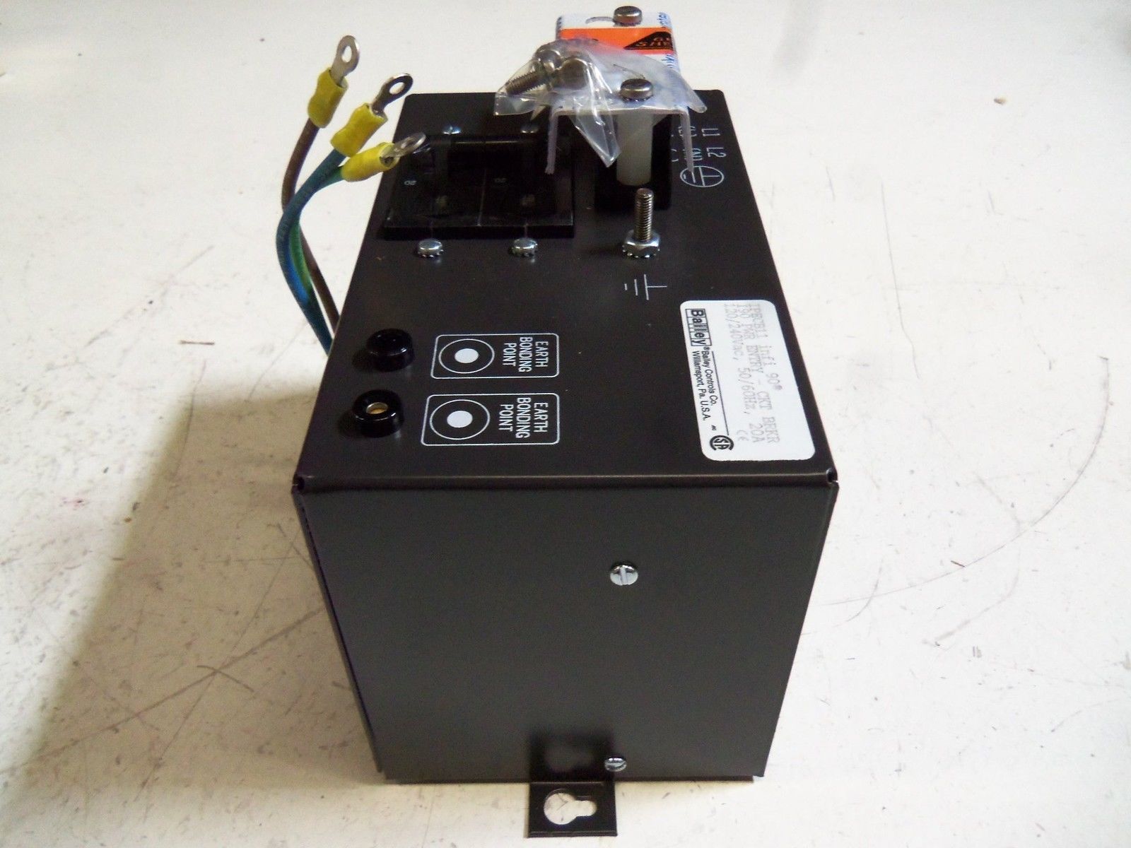 BAILEY IPECB11 POWER ENTRY CIRCUIT BREAKER NSMP