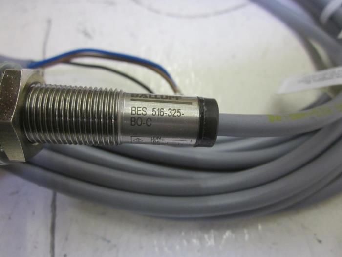 BALLUFF BES 516-325-BO-C-05  PROXIMITY SENSOR 10-30VDC UNMP