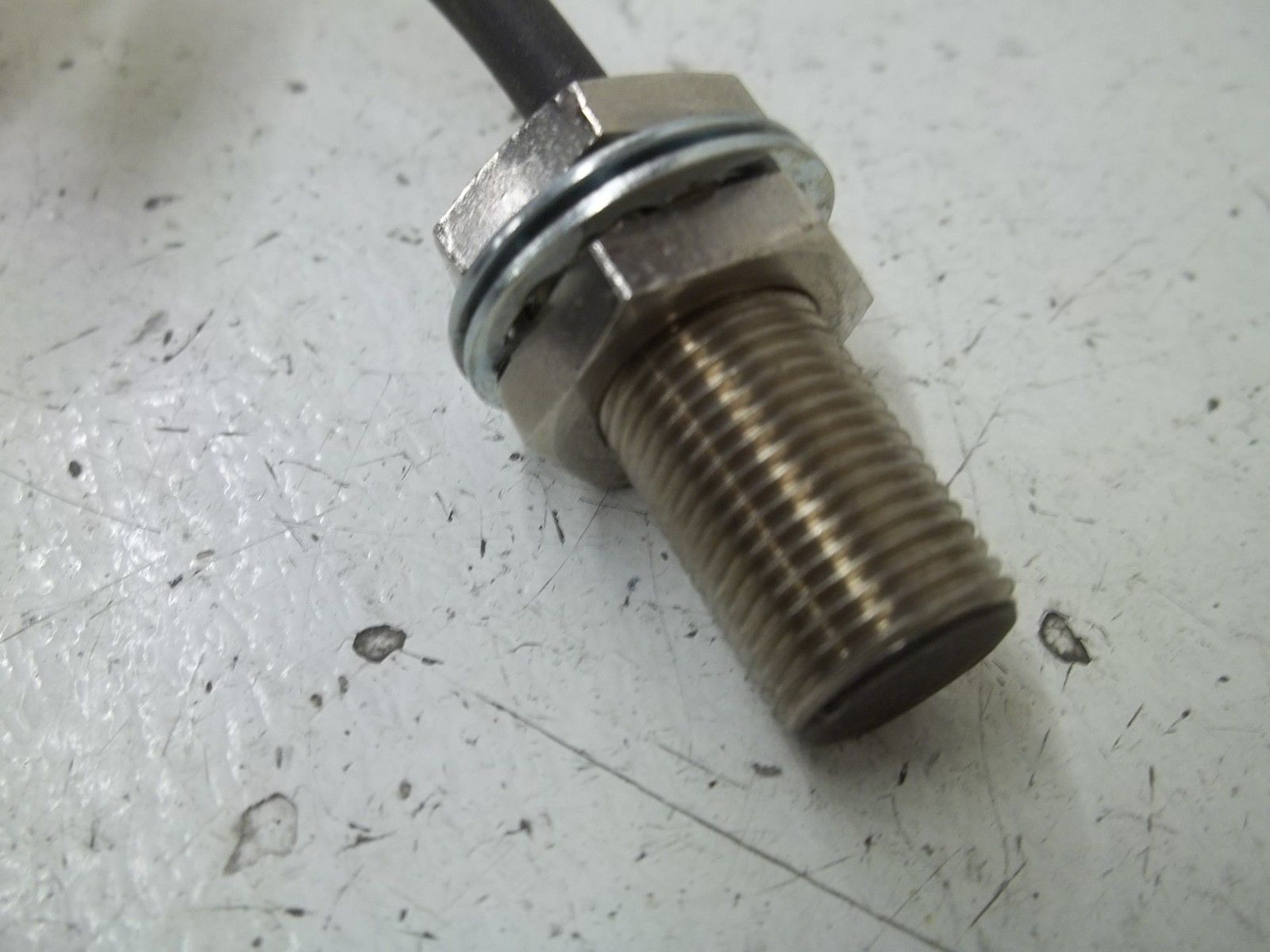 BALLUFF BES516-325-E4-Y-PU PROXIMITY SENSOR UNMP