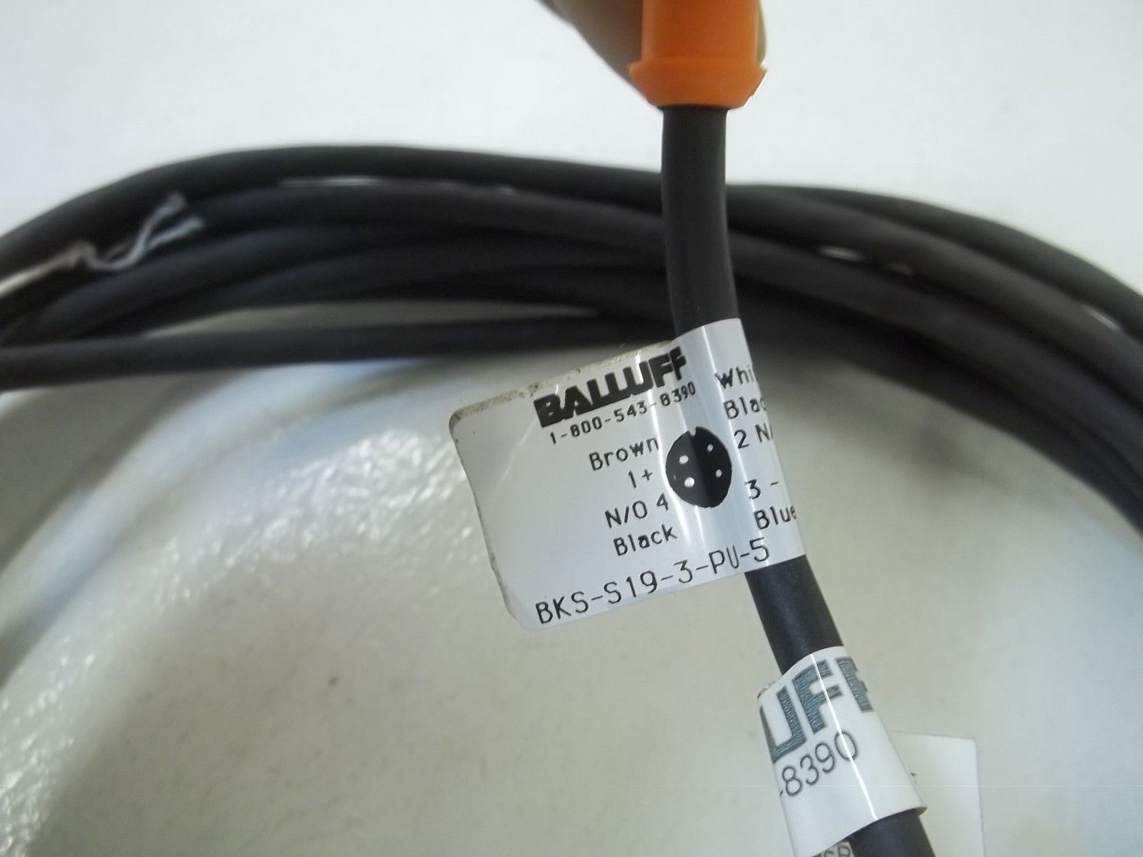 BALLUFF BKS-S19-3-PU-5 UNMP