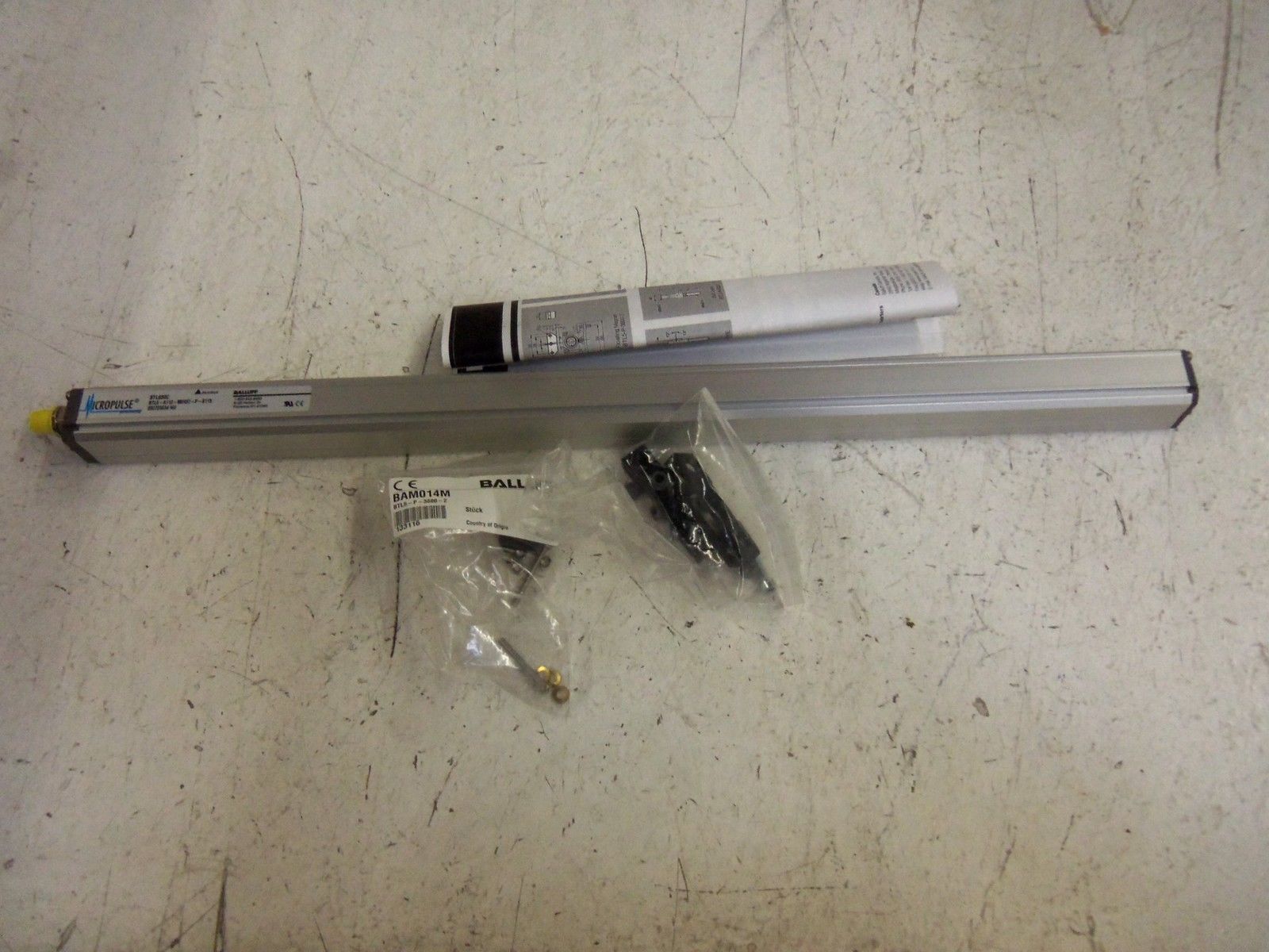 BALLUFF BTL6-A110-M0457-P-S115 TRANSDUCER NSMP