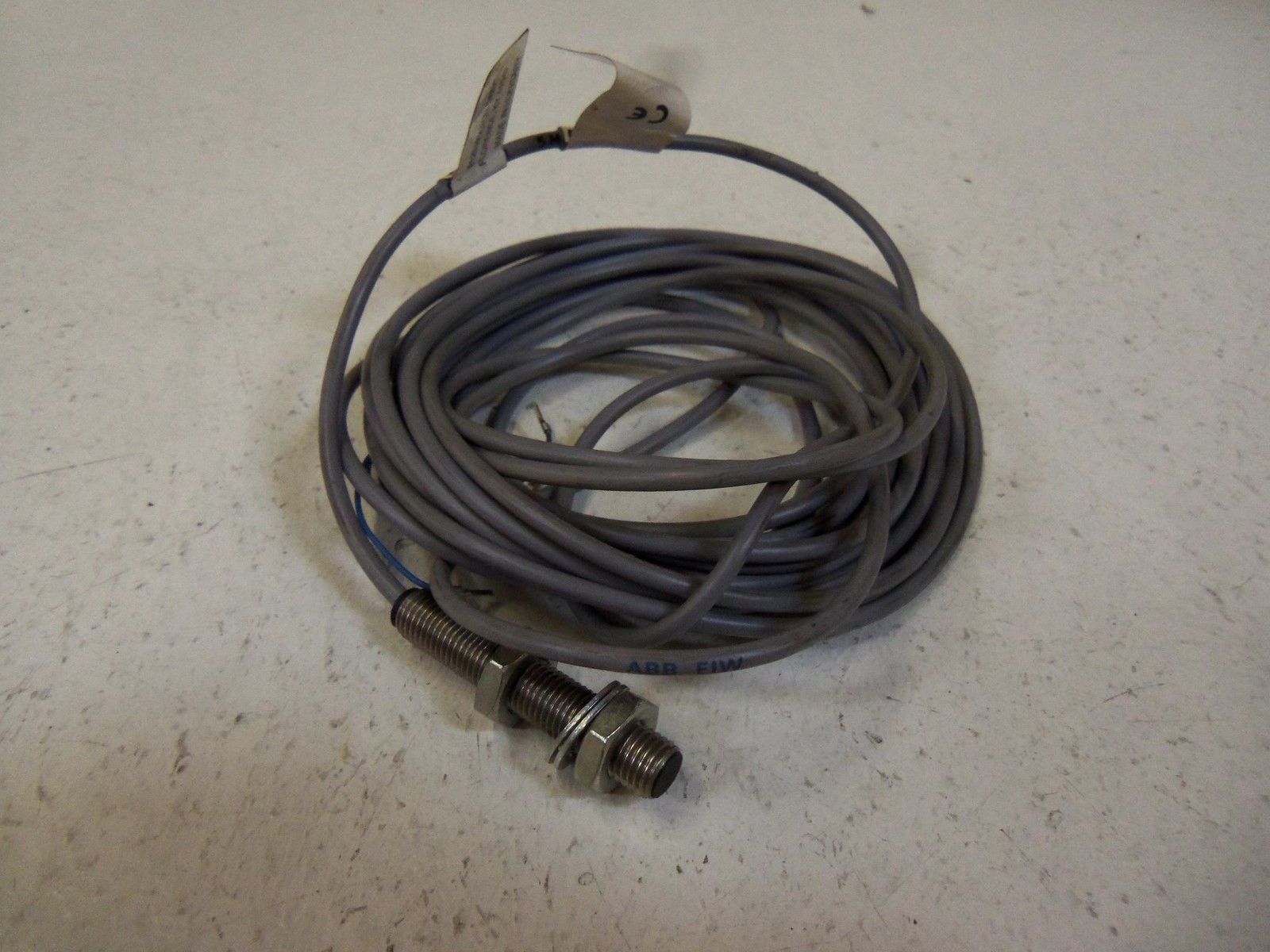 BALLUFF PROXIMITY SWITCH BES 516-324-EO-C UNMP