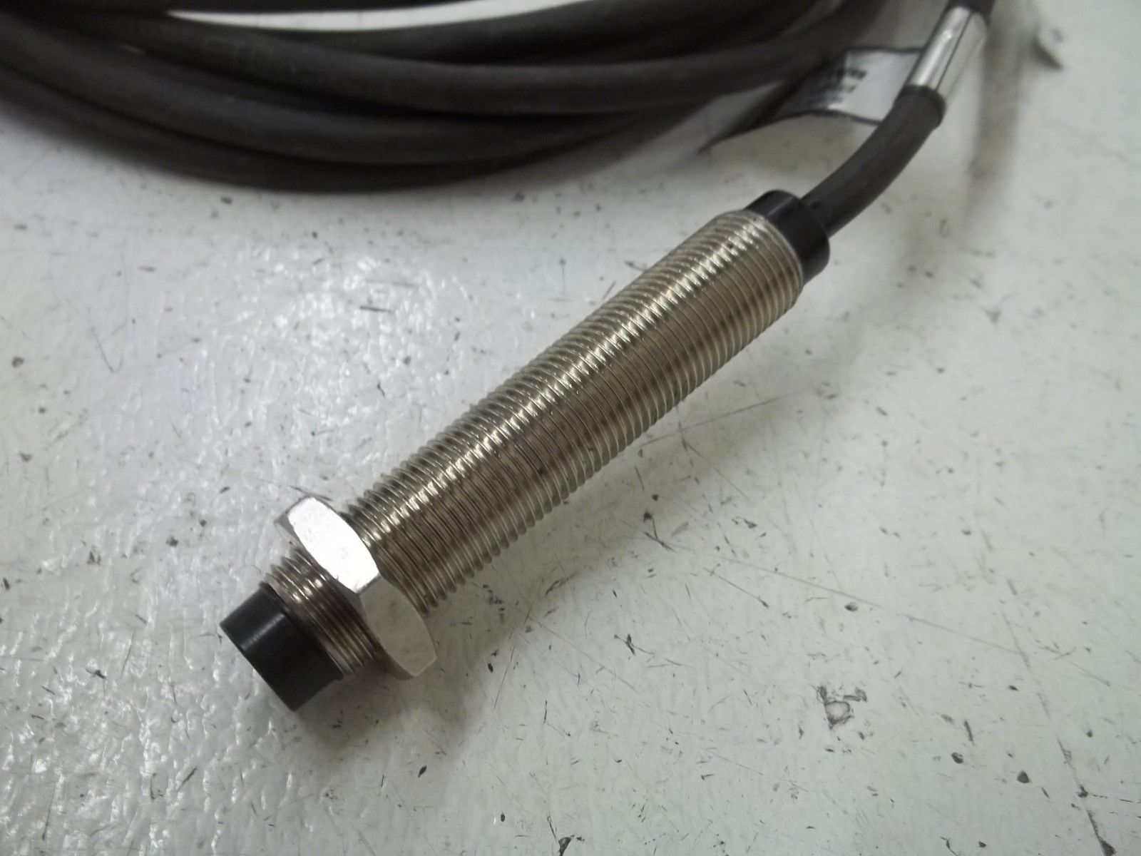 BALLUFF RXE1202P-PU5 PROXIMITY SENSOR UNMP