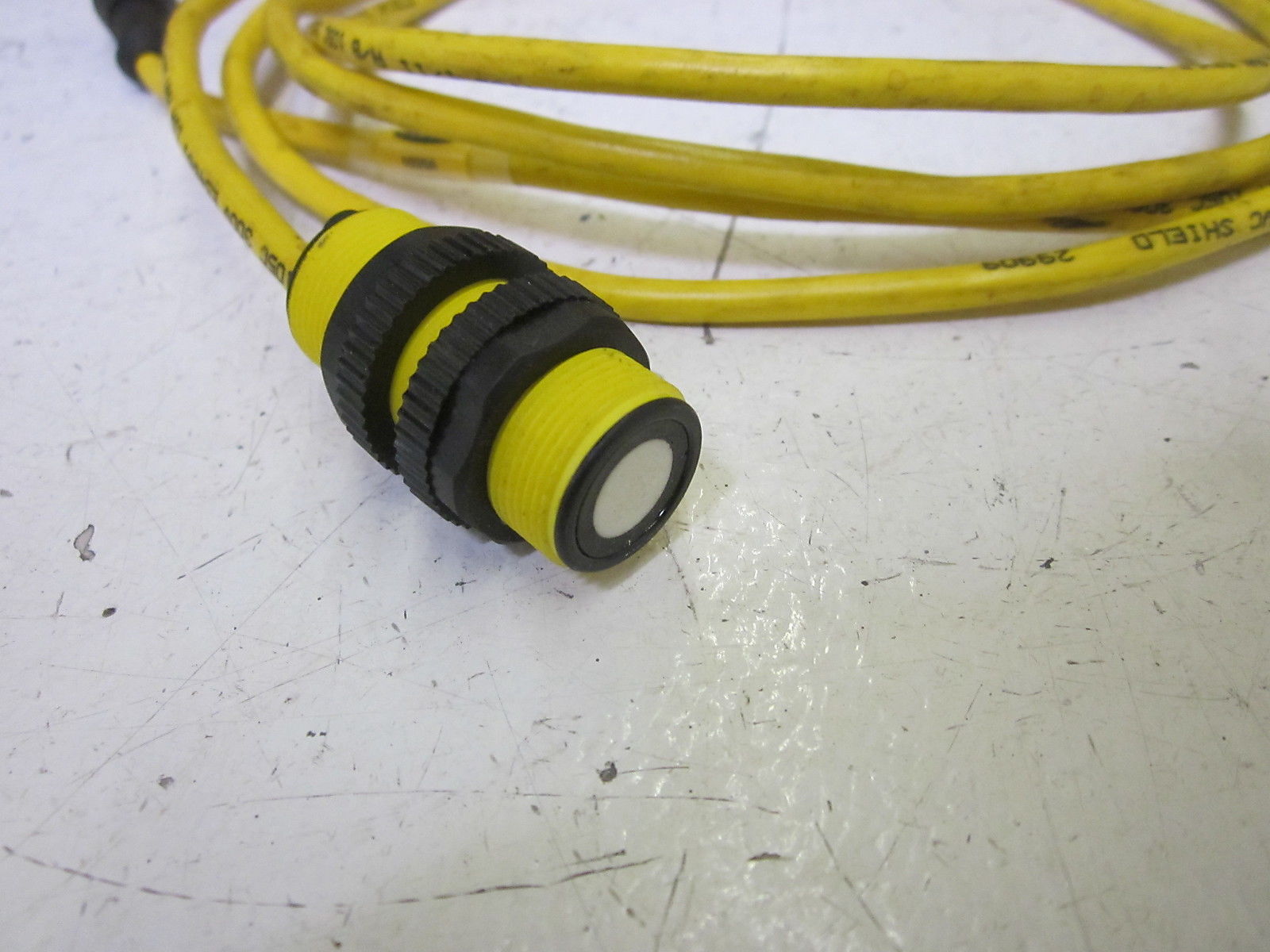 BANNER ENGINEERING S18C2.0 REMOTE SENSOR HEAD UNMP