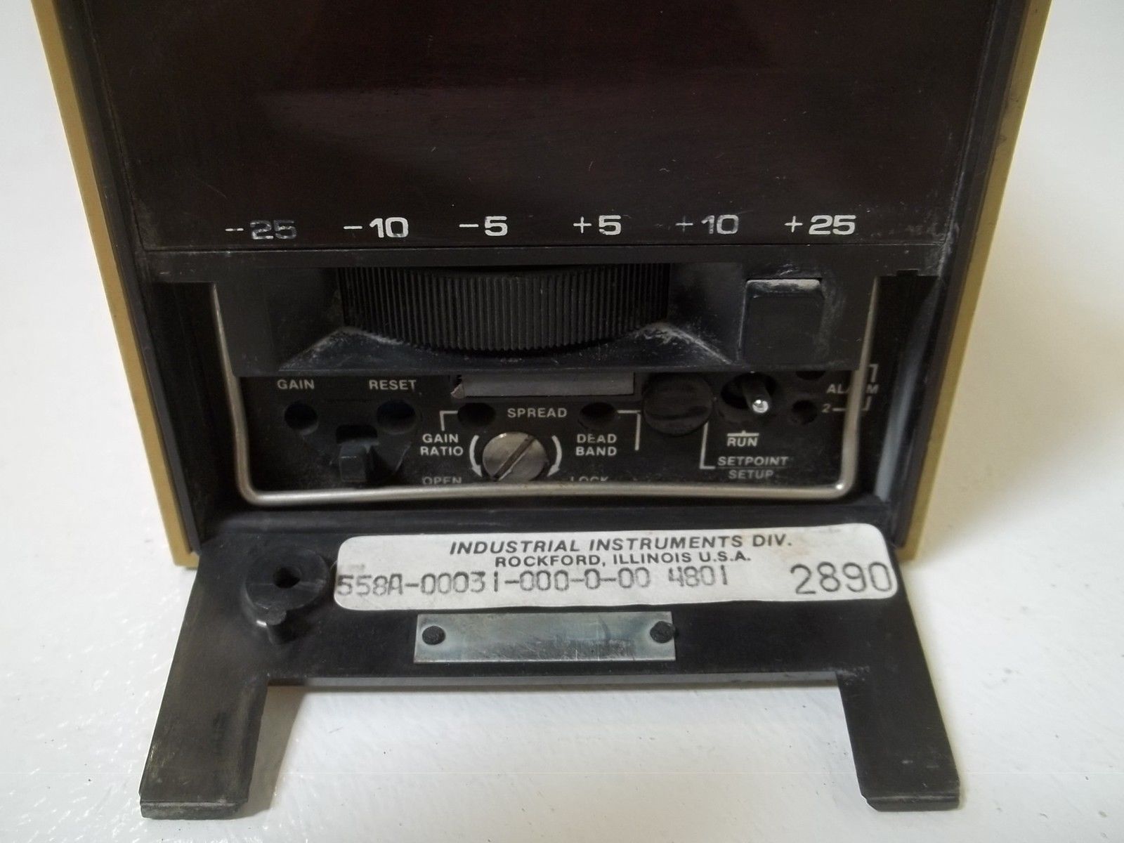 BARBER-COLMAN 558A-00031-000-0-00 TEMPERATURE CONTROLLER UNMP