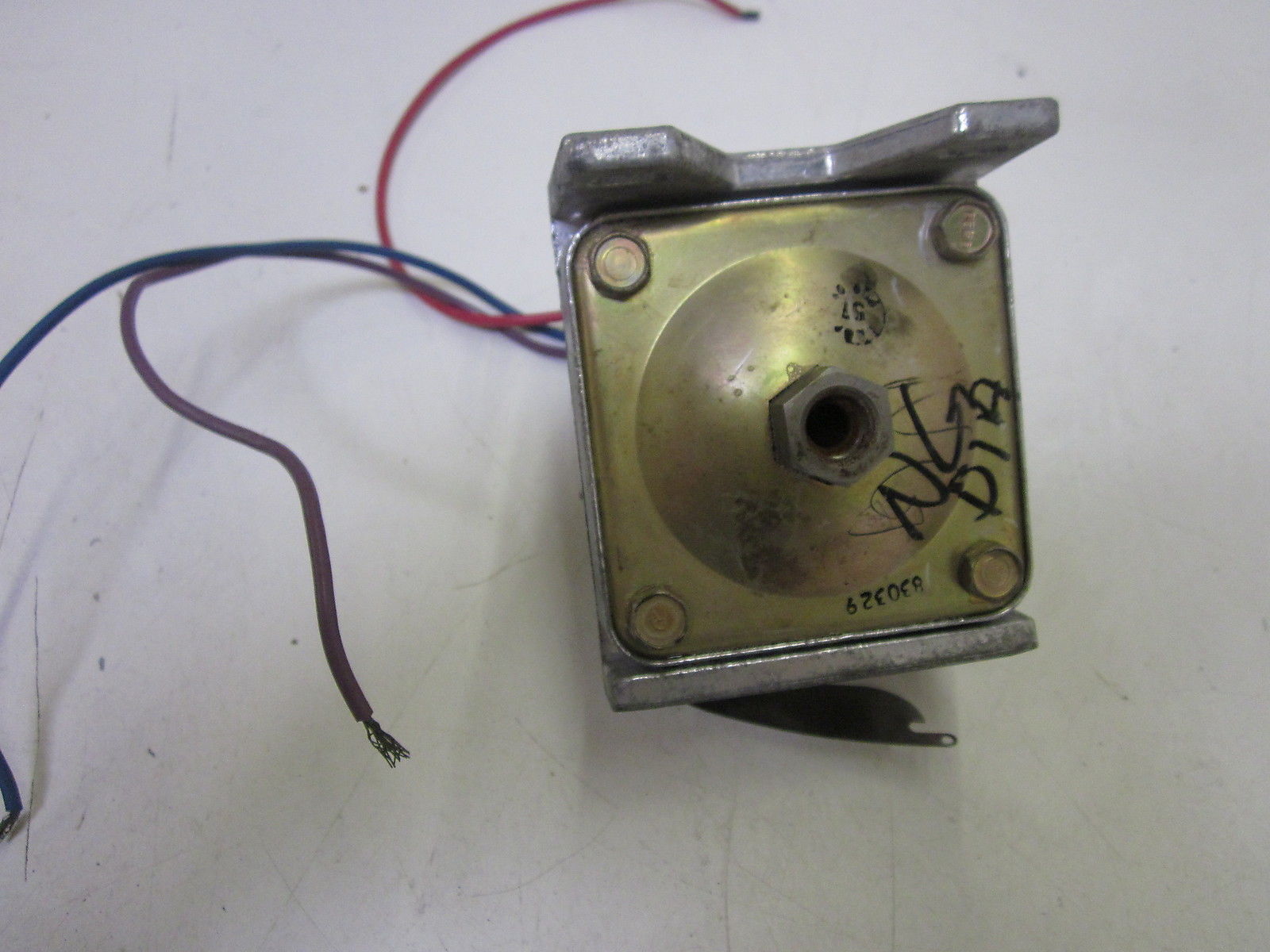 BARKSDALE VCD1H-H18SS PRESSURE OR VACUUM ACTUATED SWITCH UNMP