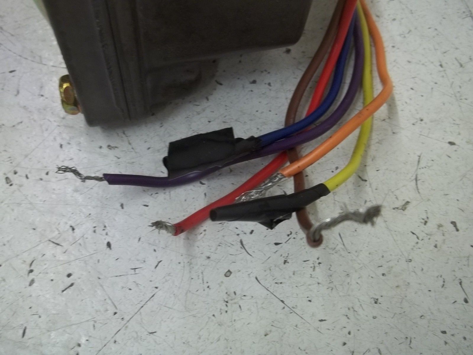 BARKSDALE D2H-A150SS PRESSURE OR VACUUM ACTUATED SWITCH UNMP