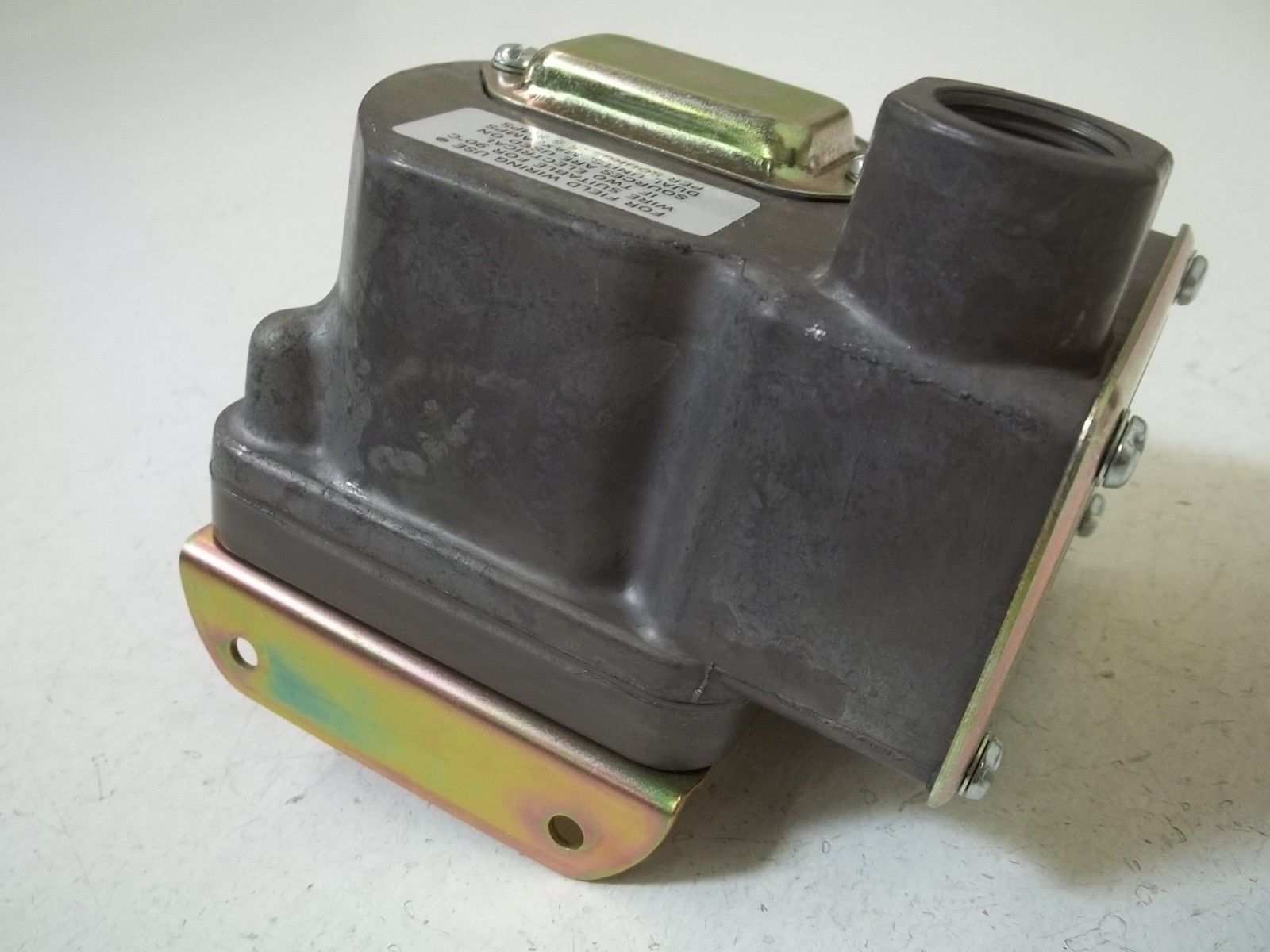 BARKSDALE DIT-GH150SS-U PRESSURE SWITCH UNMP