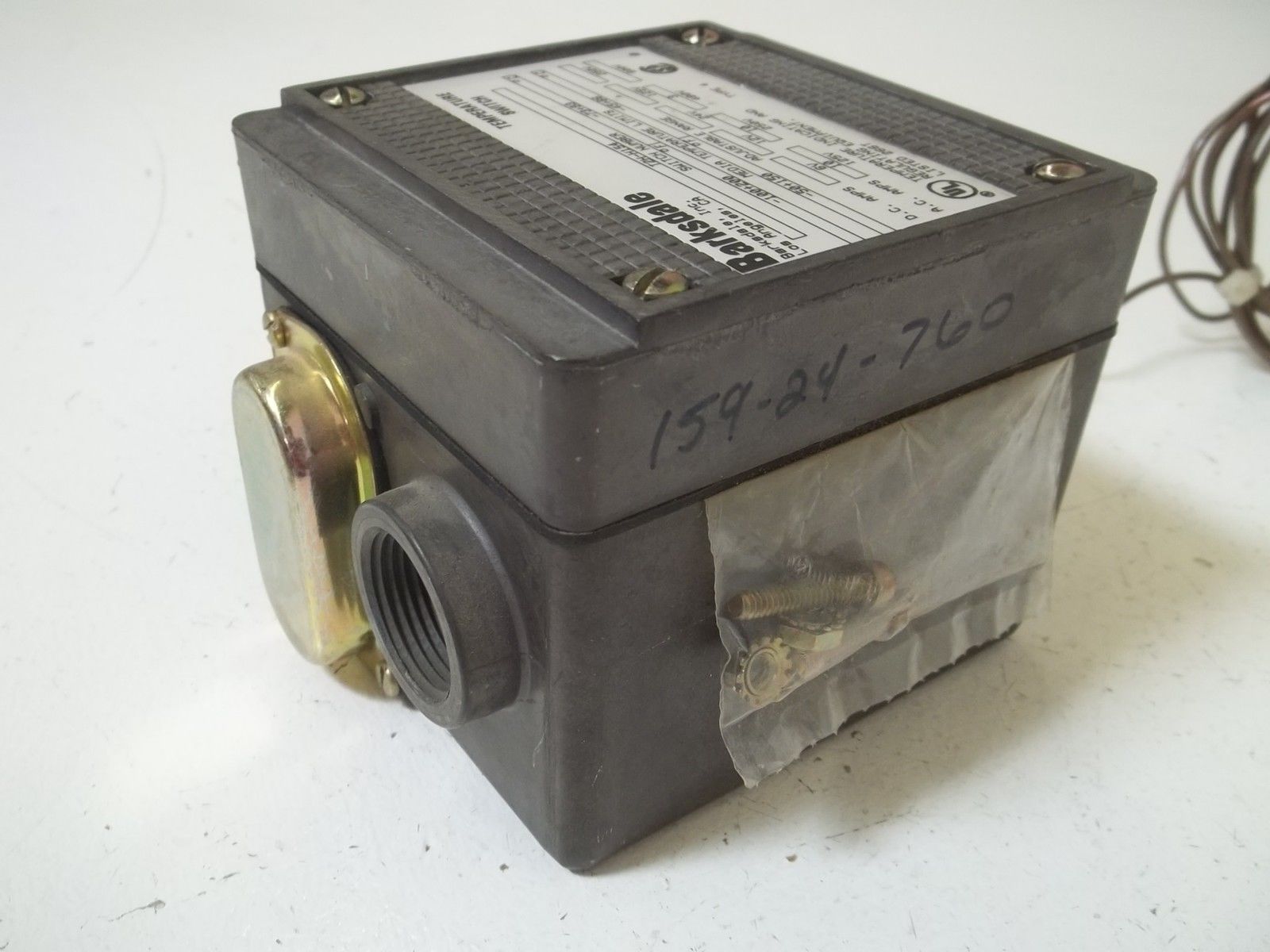 BARKSDALE T2H-H154 TEMPERATURE SWITCH UNMP