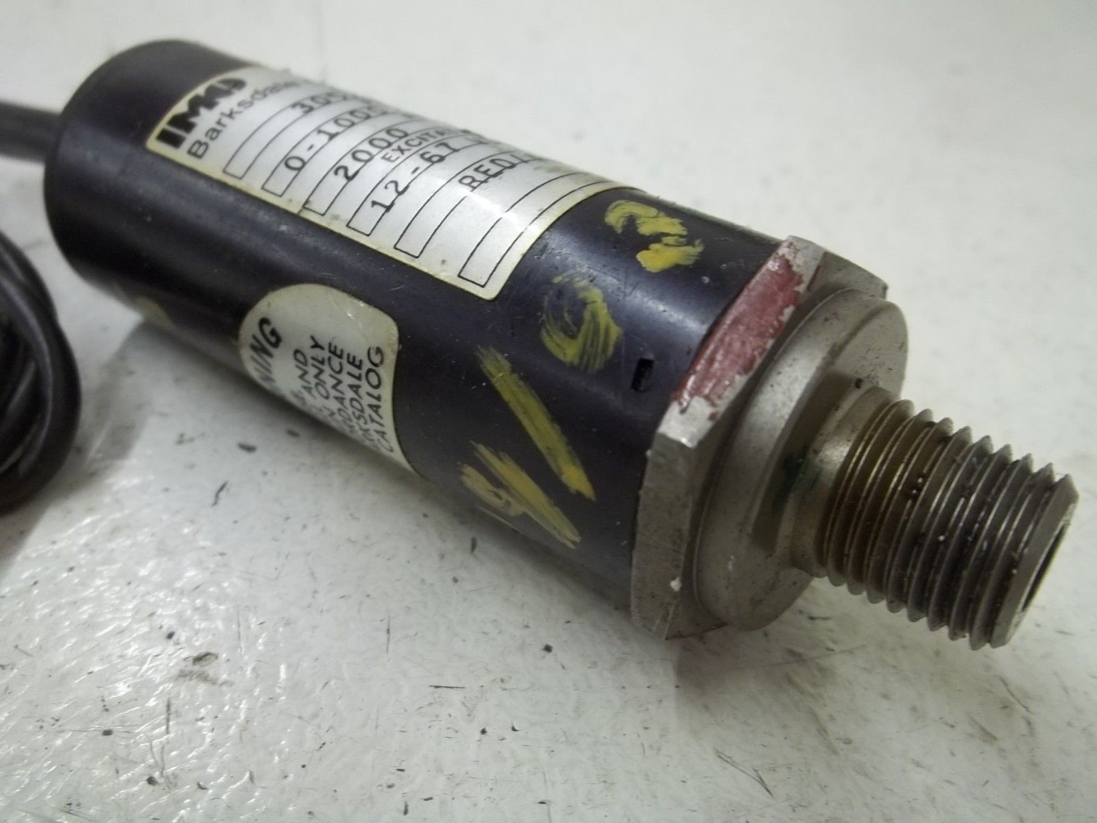 BARSKDALE 305H3-10CG11-L PRESSURE TRANSDUCER 0-1000PSI (AS PICTURED)UNMP