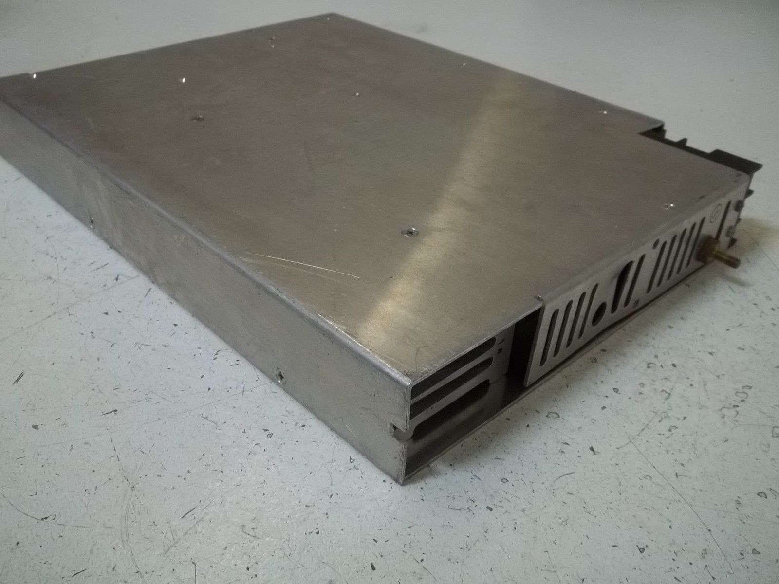 BAUMULLER BUS 21-15/30-30-004 SERVO DRIVE UNMP