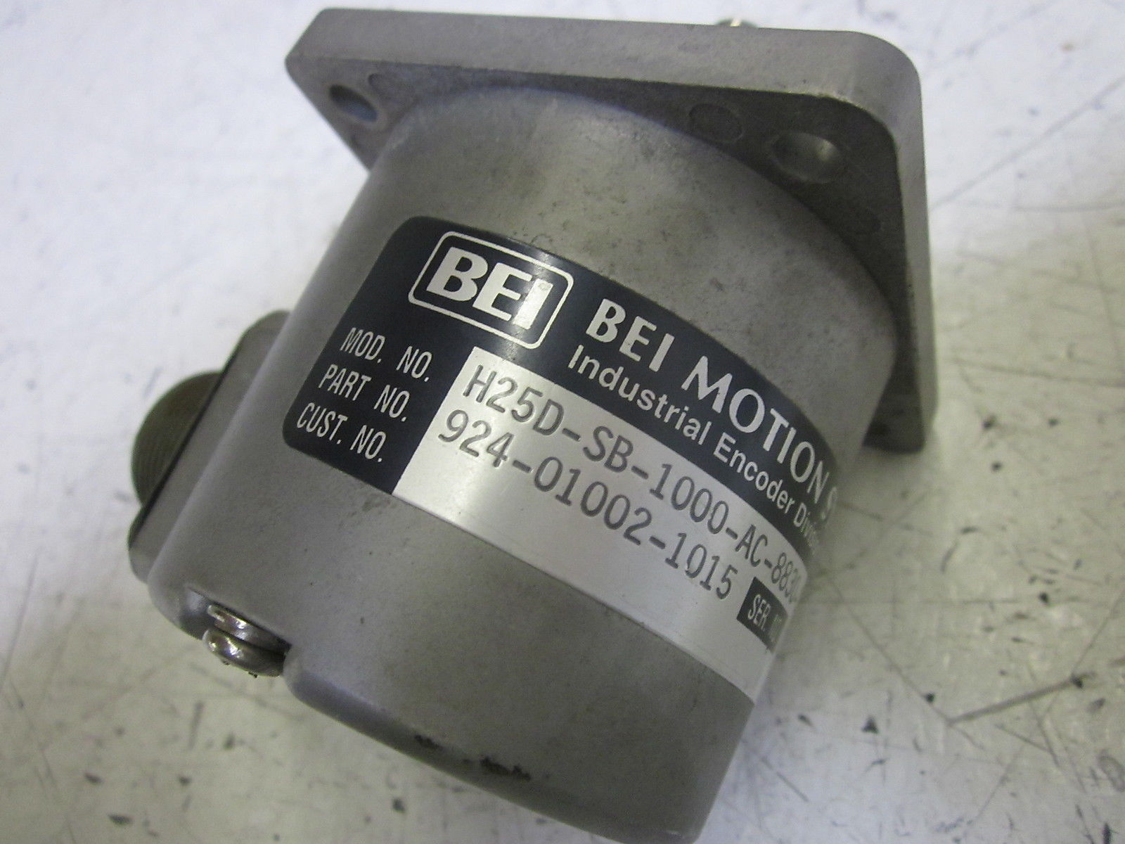 BEI H25D-SB-1000-AC-8830-SM16 ENCODER UNMP
