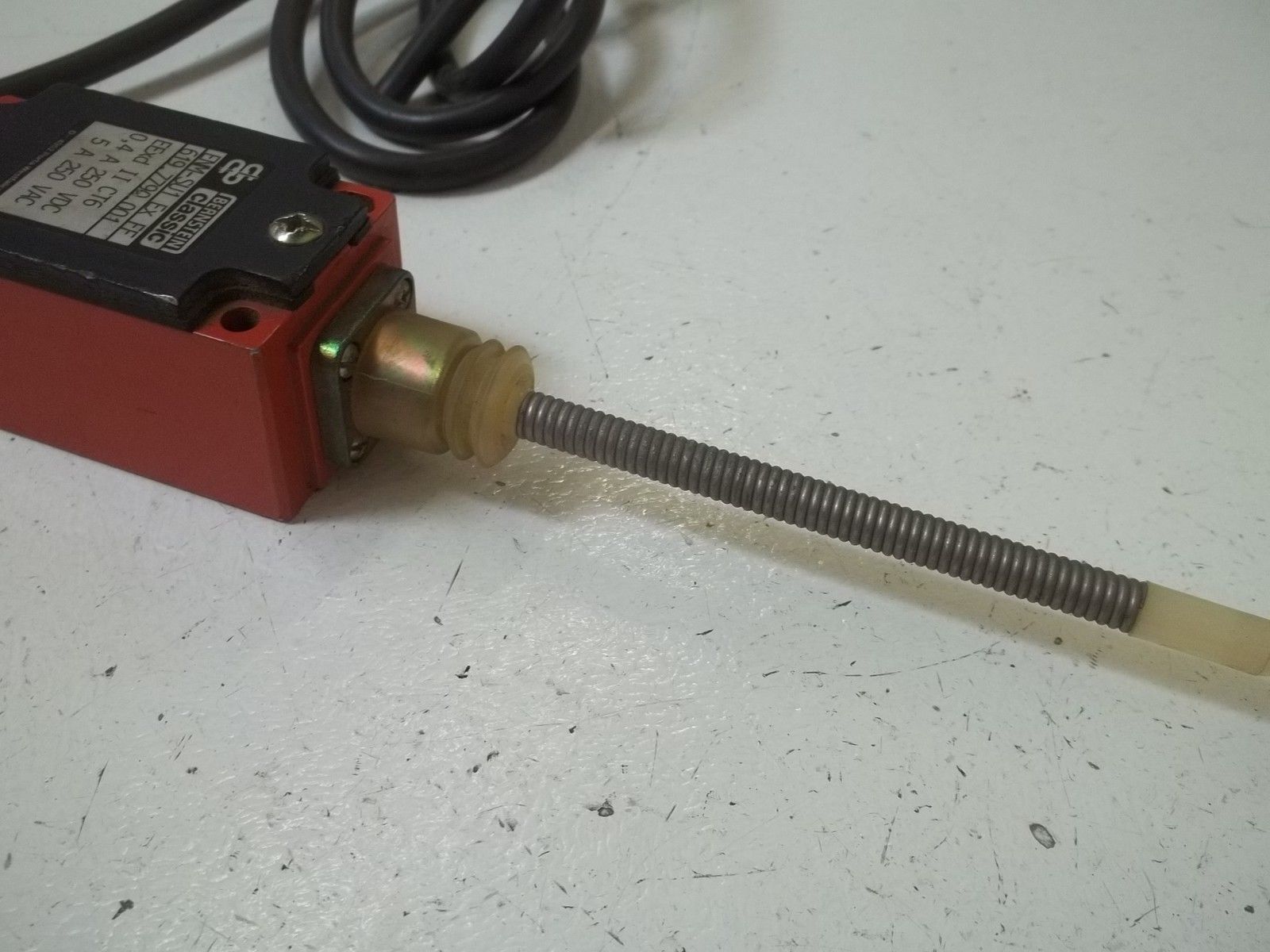 BERNSTEIN CLASSIC ENM-SU1EXFF LIMIT SWITCH UNMP