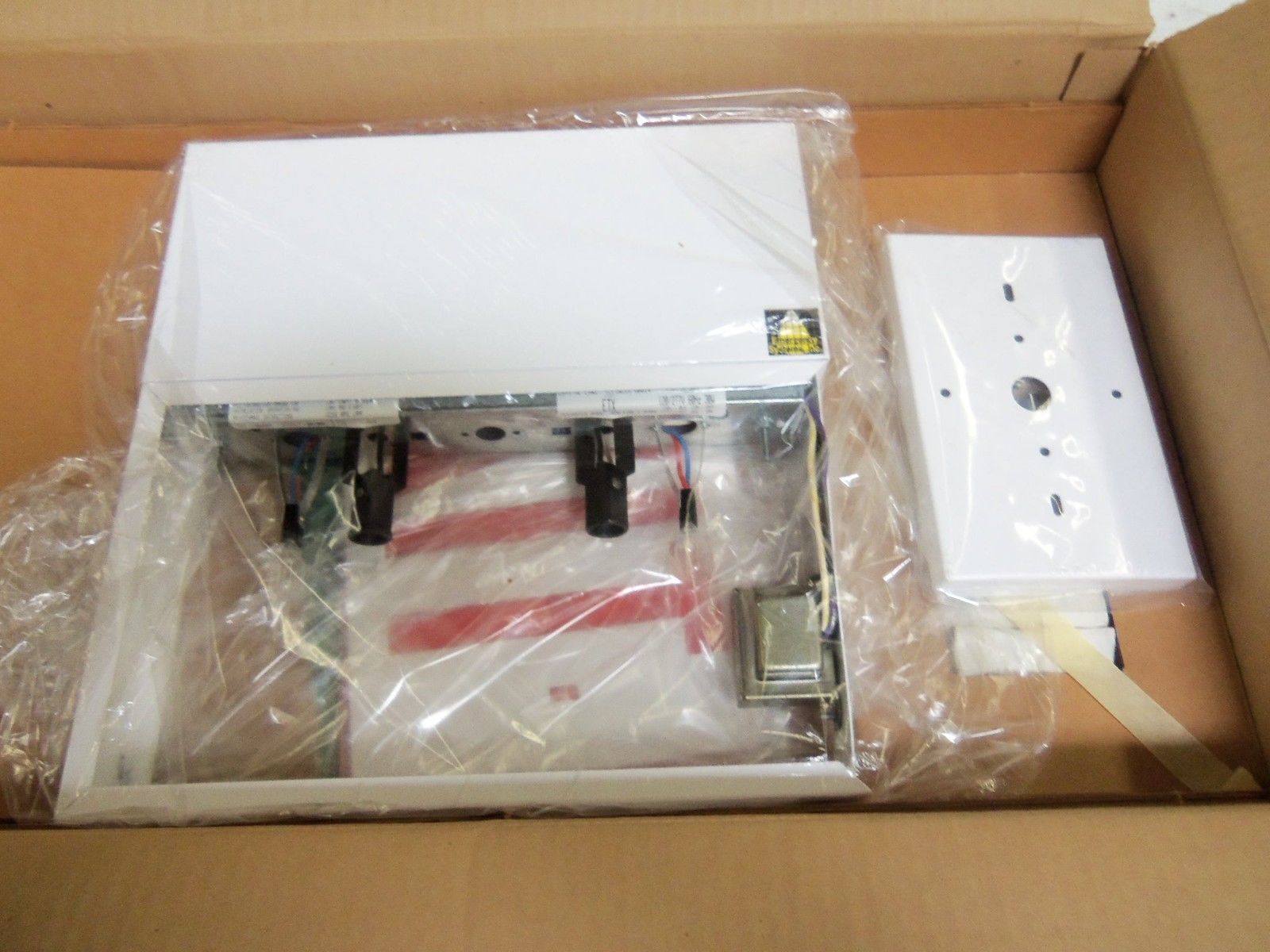 BIG BEAM 499-5955 EXIT SIGN *NEW IN BOX*