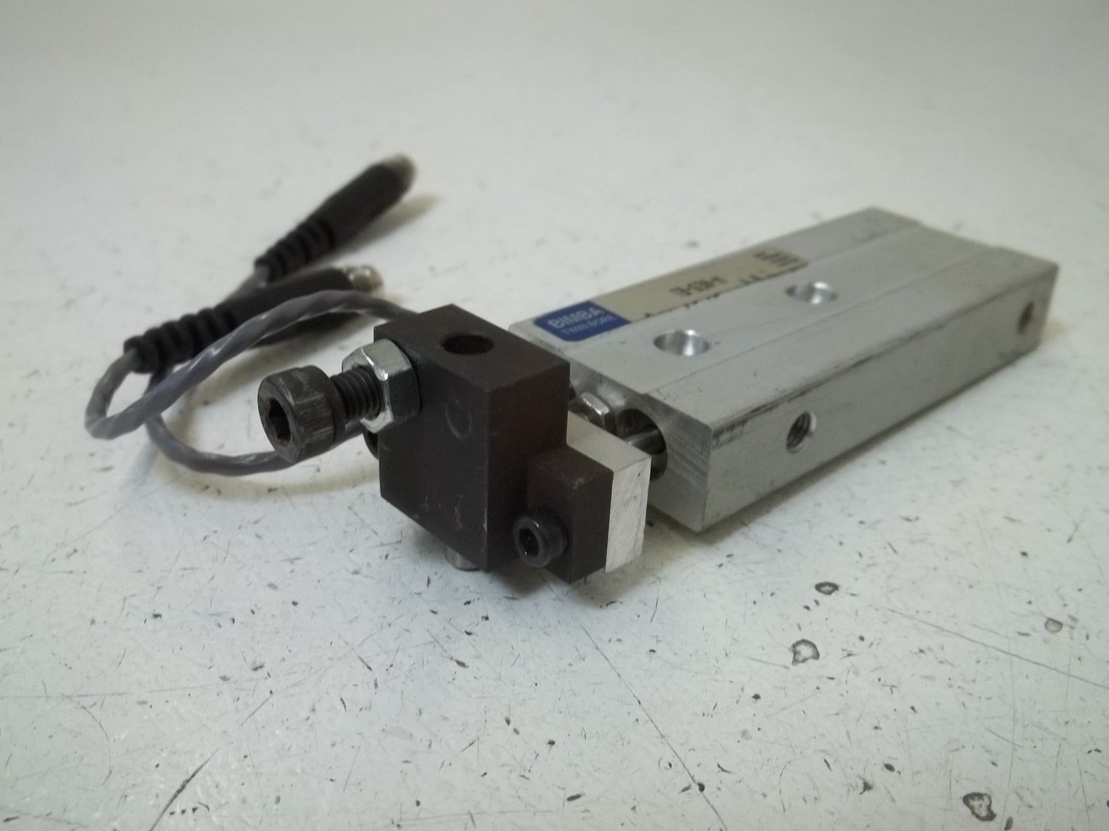 BIMBA TB-630-M TWIN BORE  UNMP