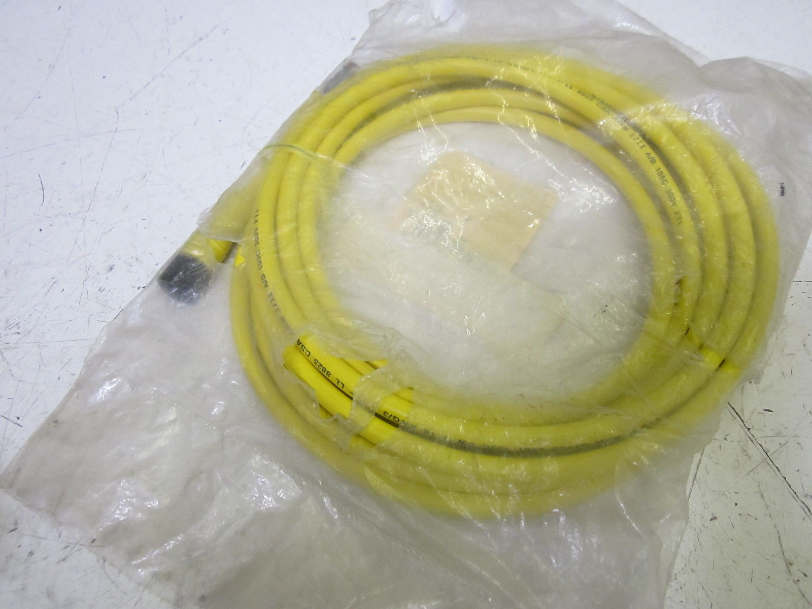 BRAD HARRISON 803000A05M040 MICRO-CHANGE 3P FEMALE CORD 4M NSMP